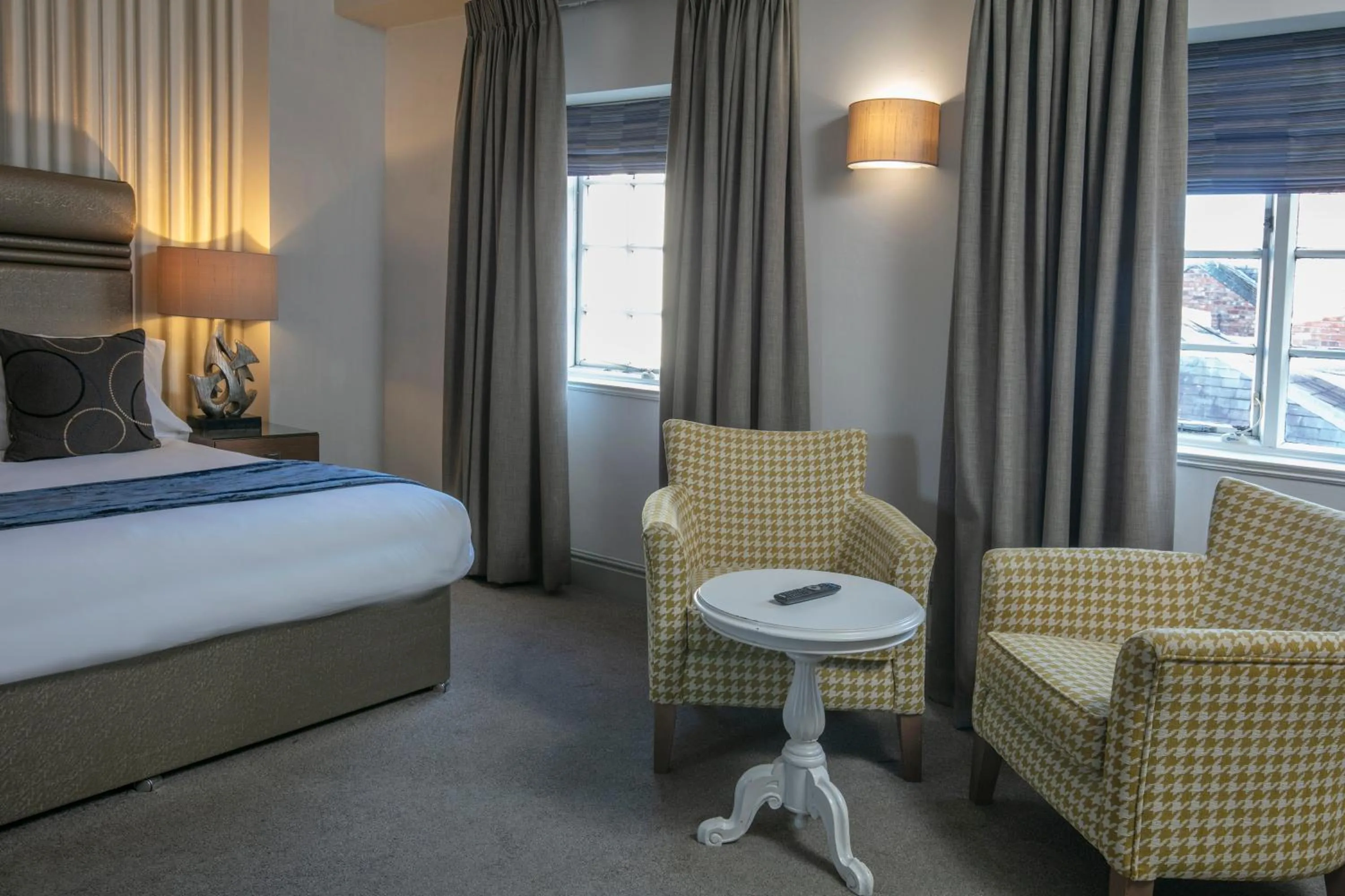 Bedroom, Bed in Crabwall Manor & Spa - BW Signature Collection