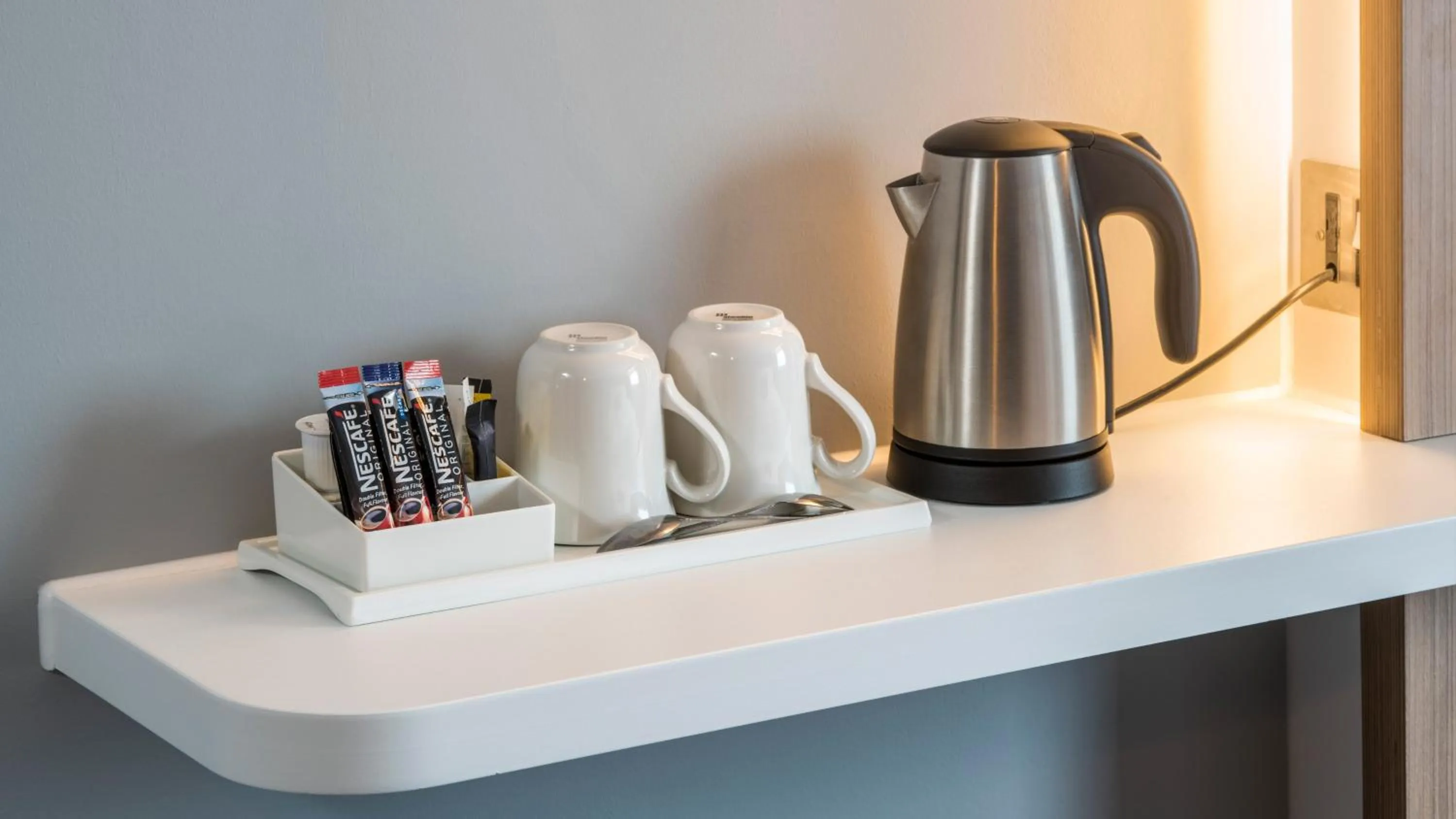 Bedroom in Holiday Inn Express Oxford Kassam Stadium by IHG