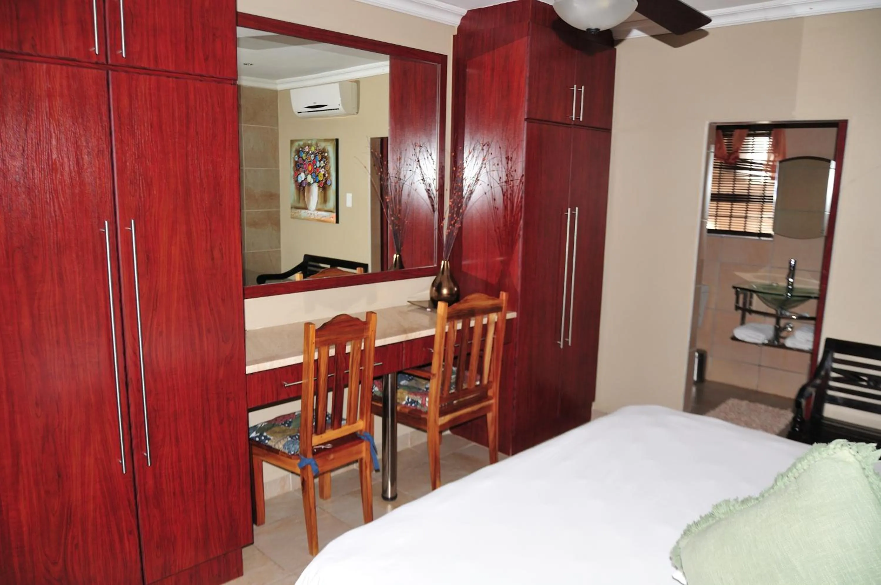 Bed in Mi Casa Guest House