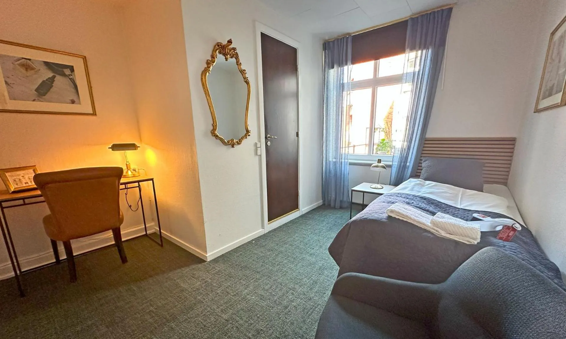 Bed in Milling Hotel Windsor