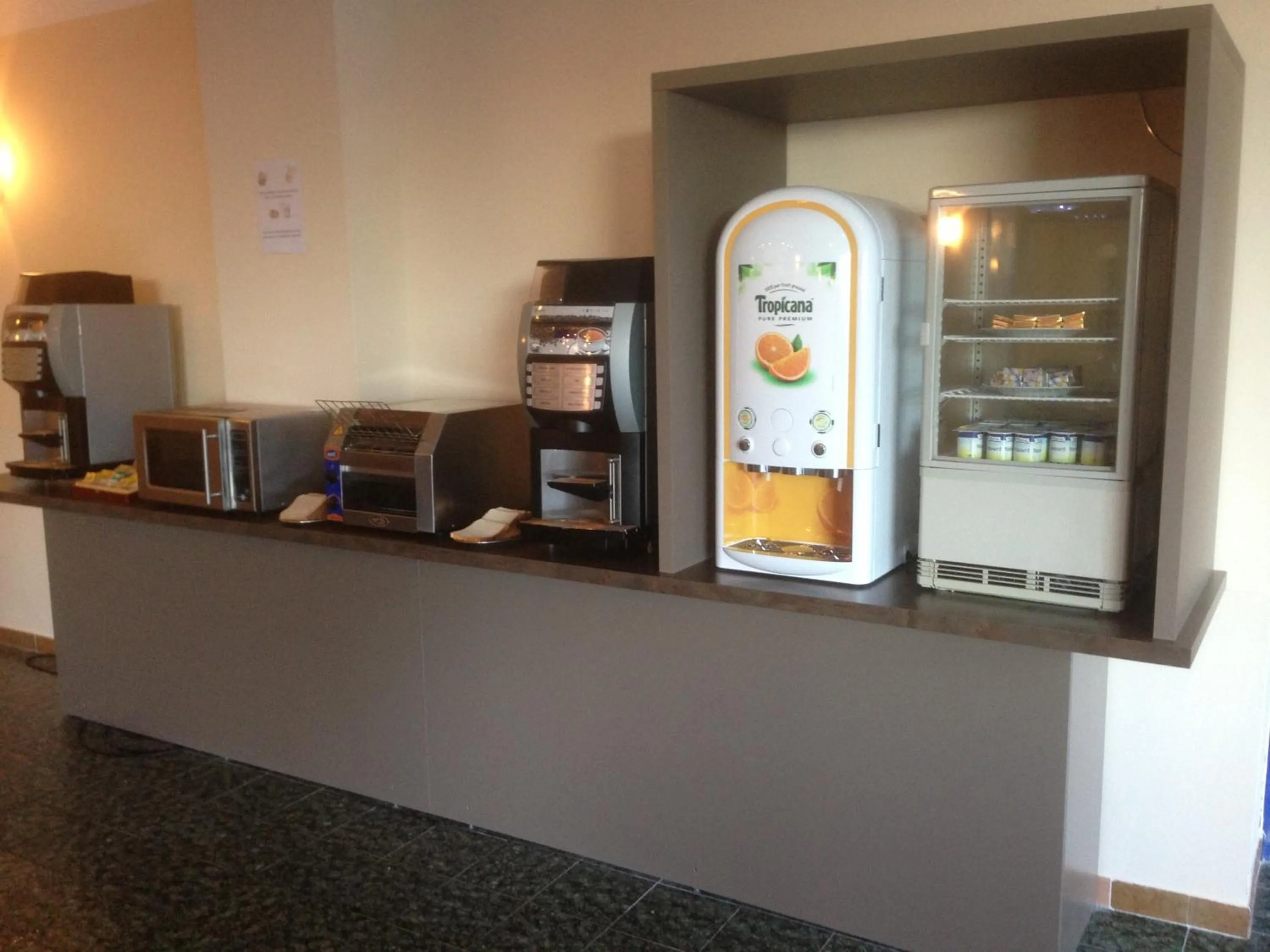 Restaurant/places to eat in Capo D'orto - Porto - Corse