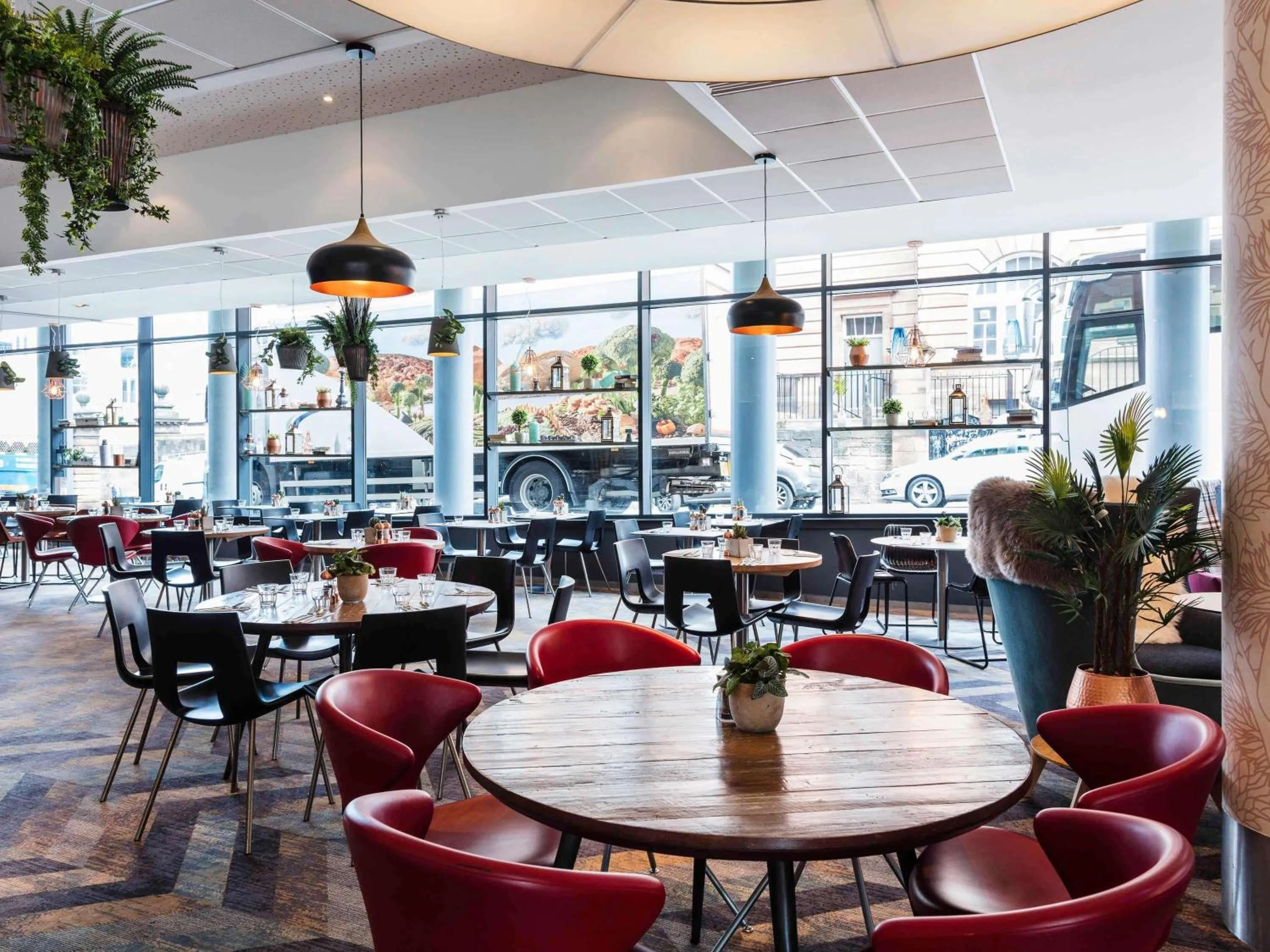 Restaurant/places to eat in Novotel Edinburgh Centre