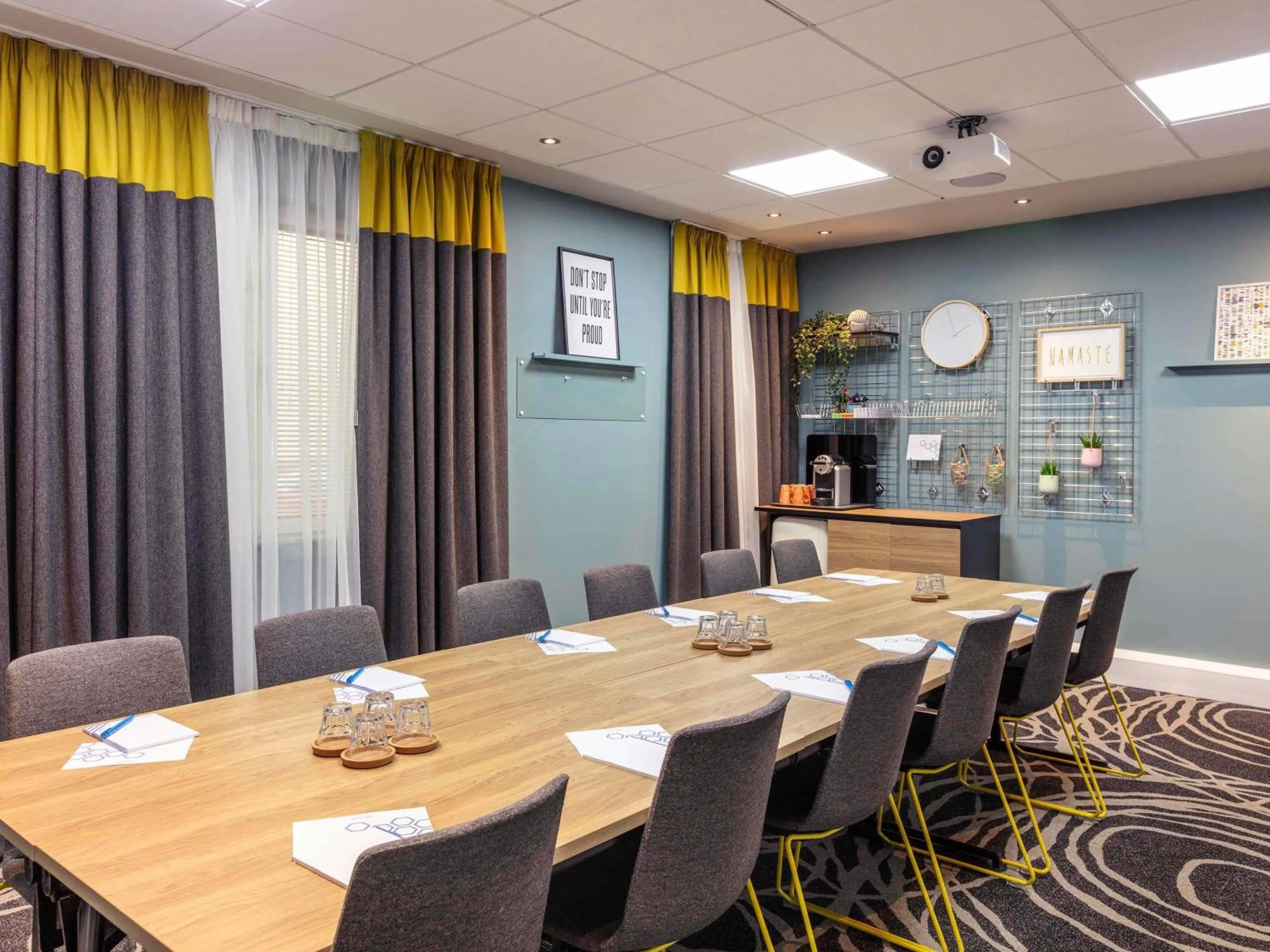 Meeting/conference room in Novotel Edinburgh Centre