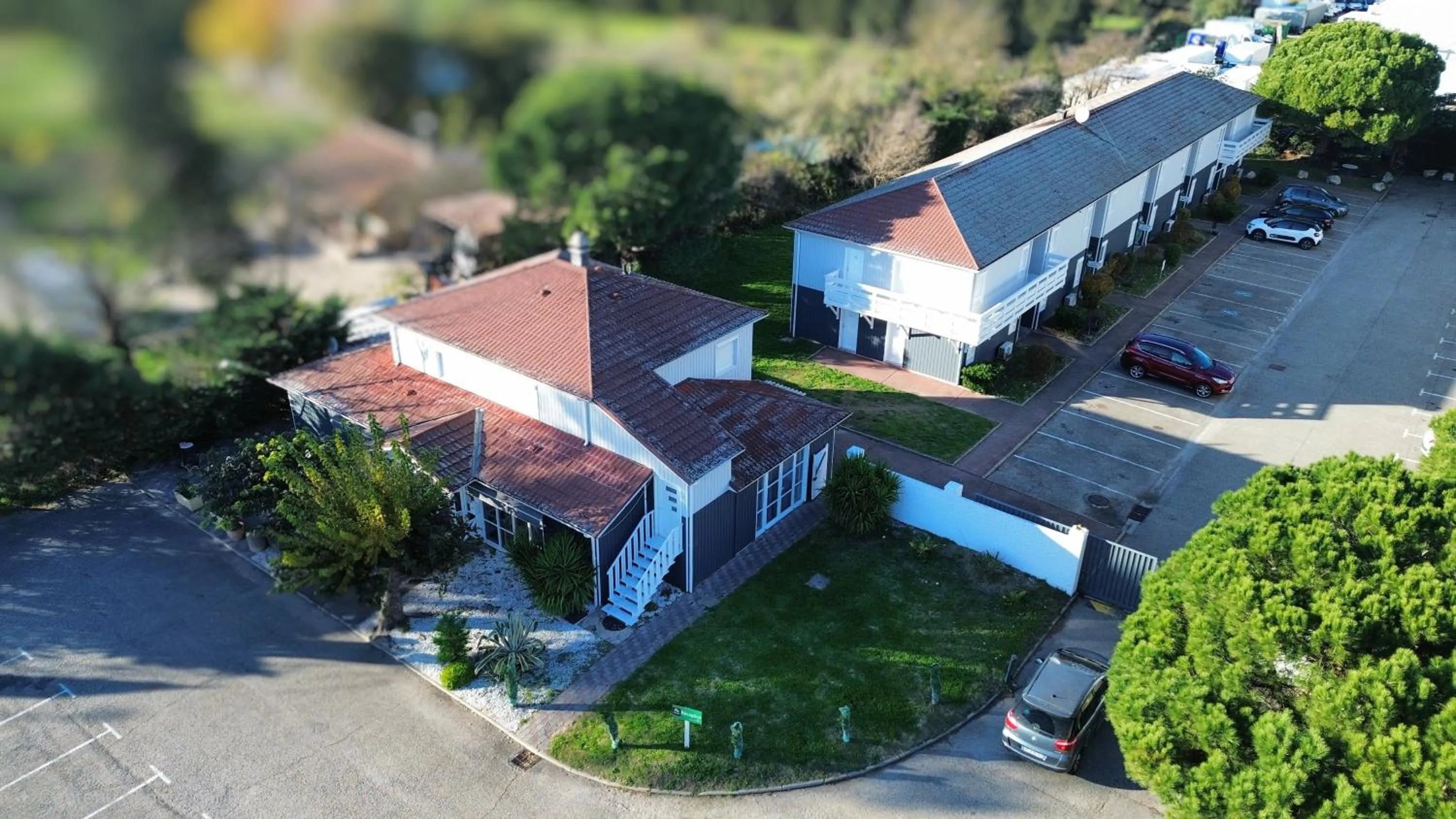 Bird's eye view in Fasthotel Avignon Nord Le Pontet