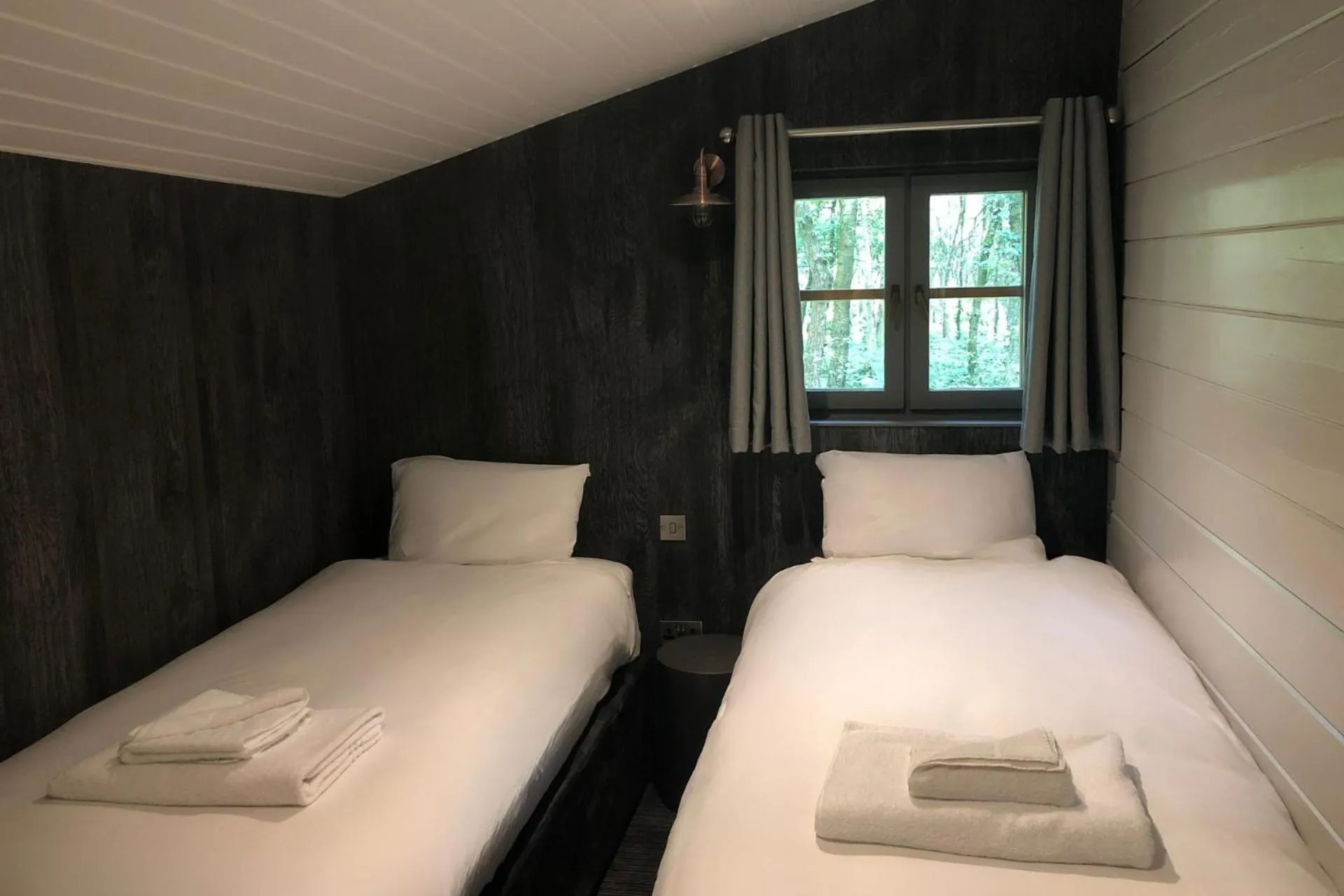 Bedroom, Bed in Chevin Country Park Hotel & Spa