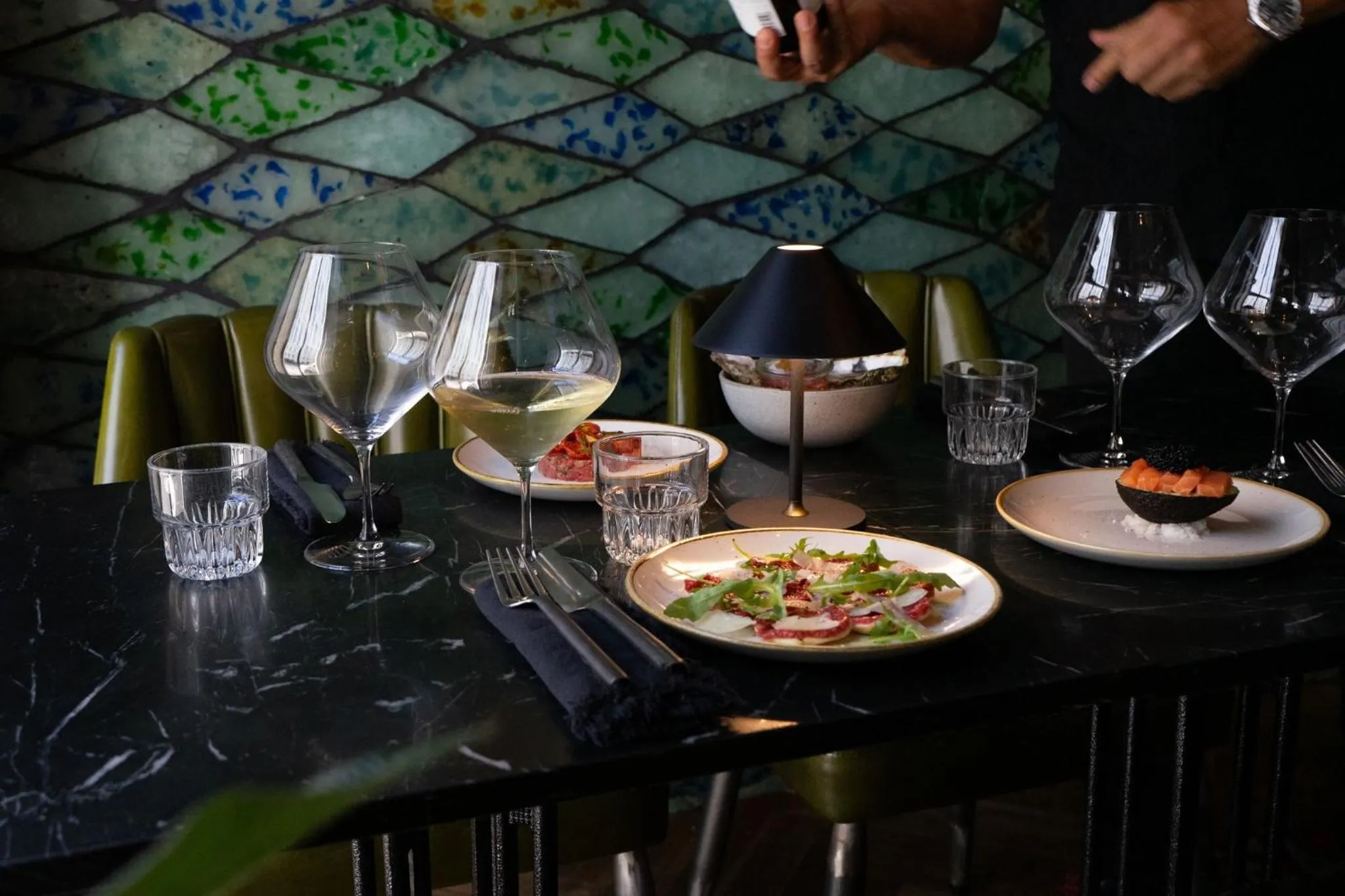 Restaurant/places to eat in Axel Guldsmeden