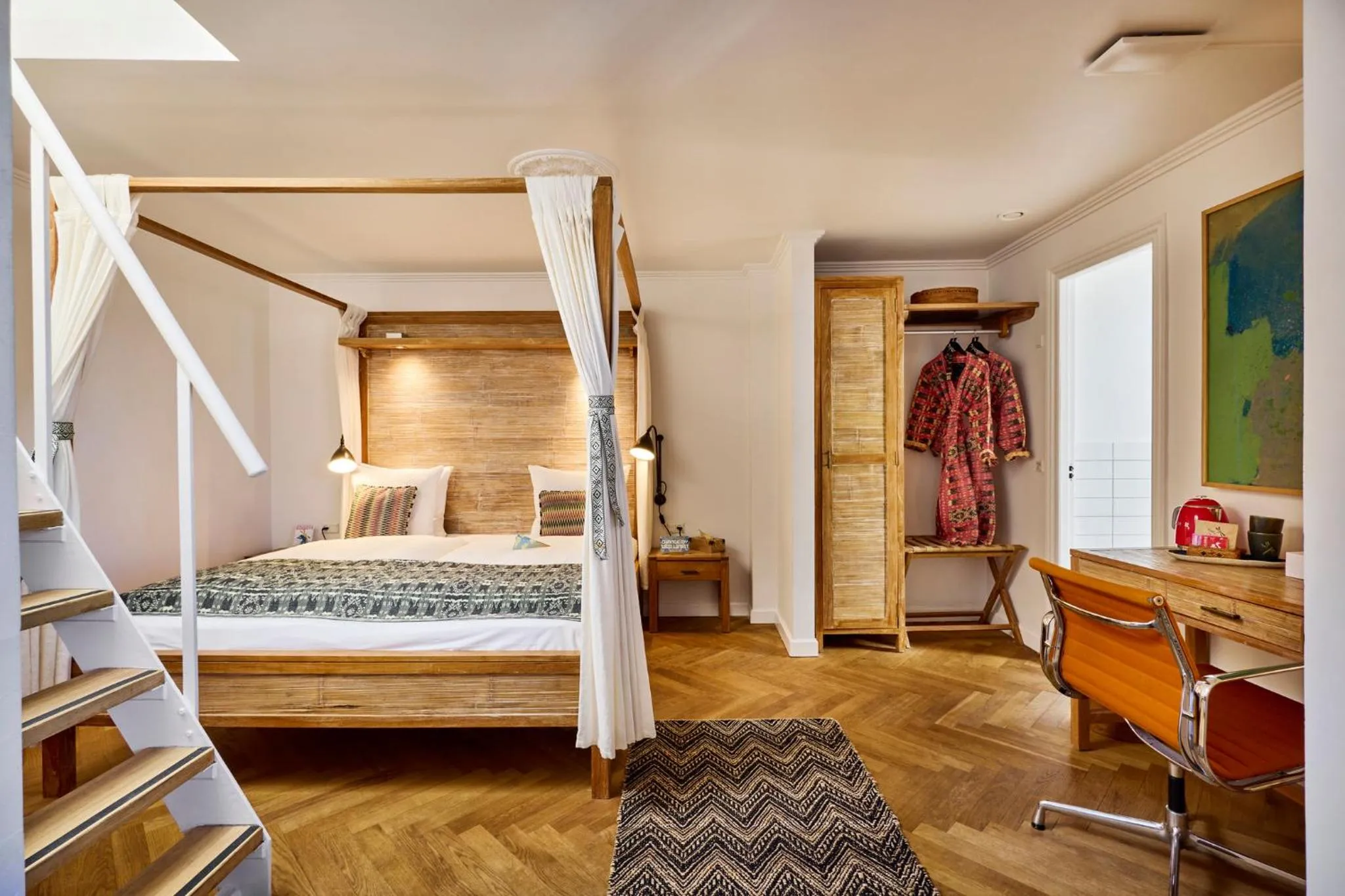 Bedroom, Bed in Axel Guldsmeden