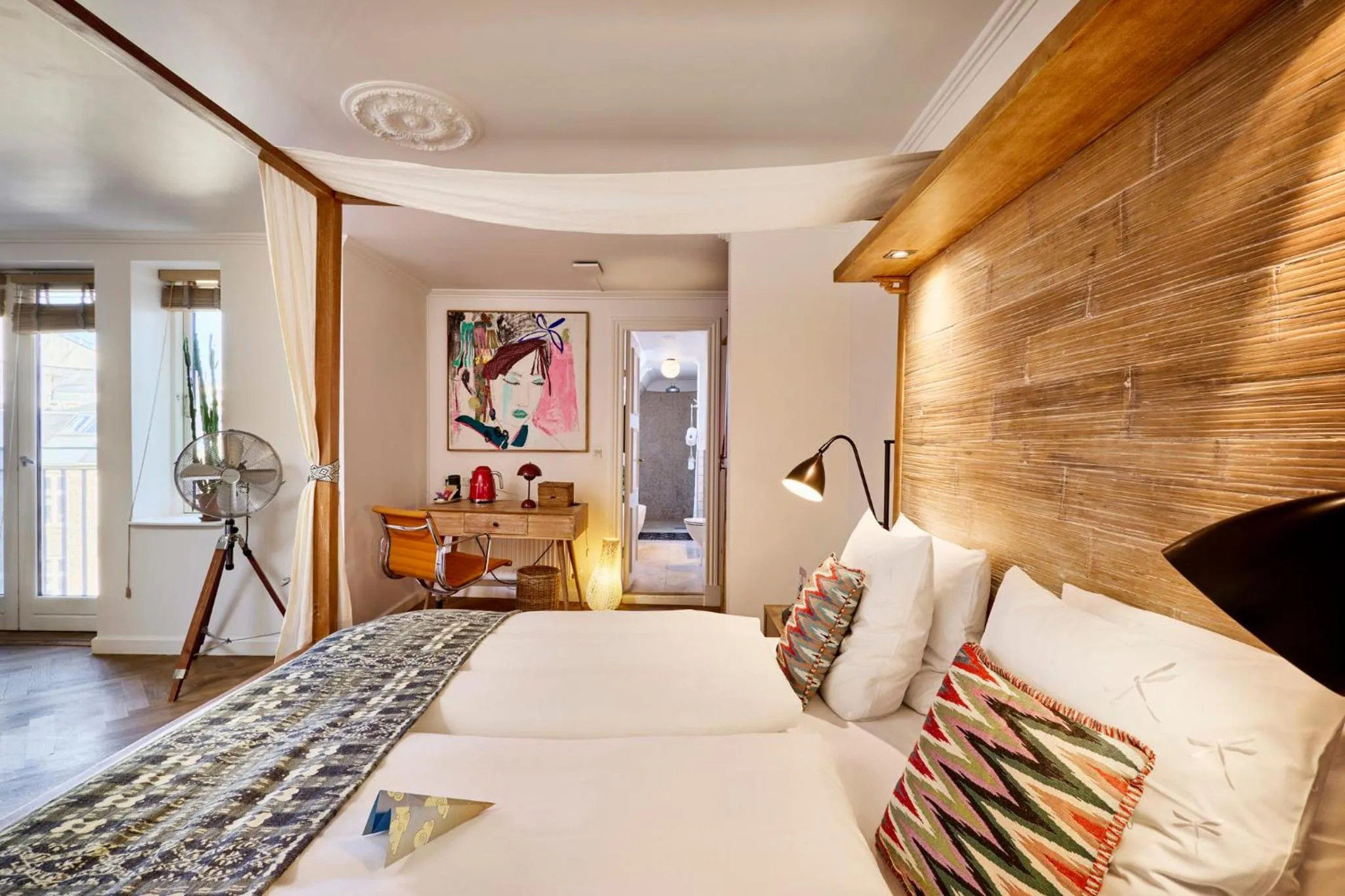 Bedroom, Bed in Axel Guldsmeden