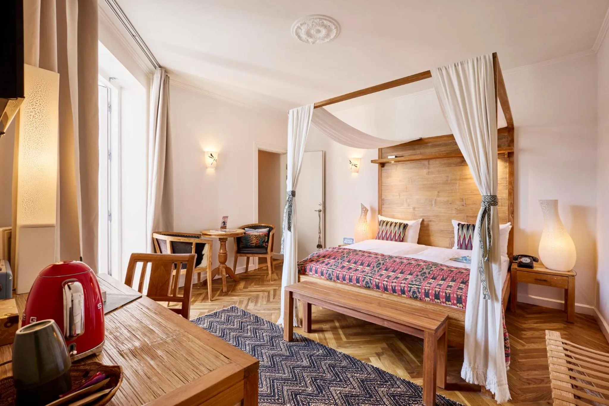 Bedroom, Bed in Axel Guldsmeden