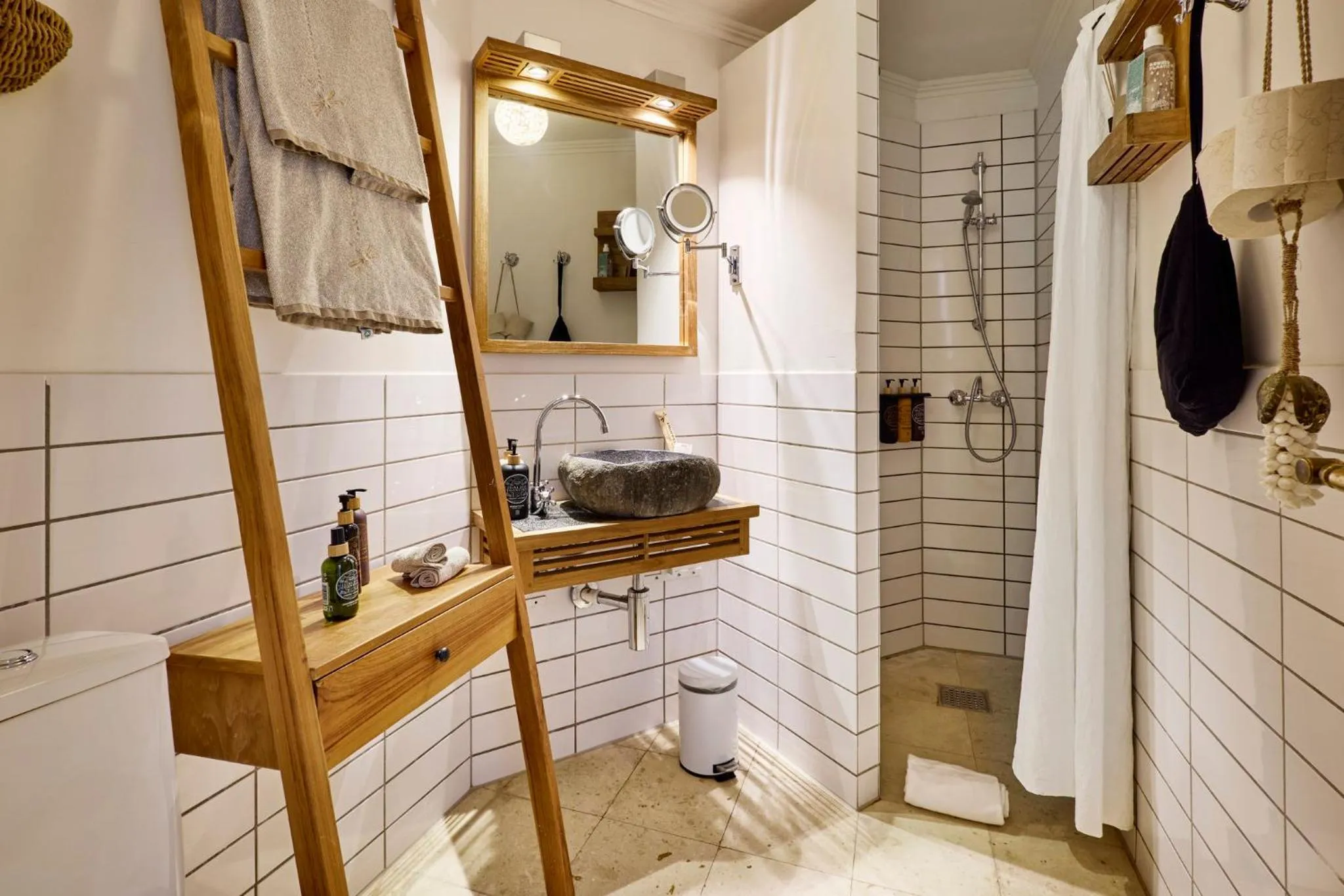 Bathroom in Axel Guldsmeden