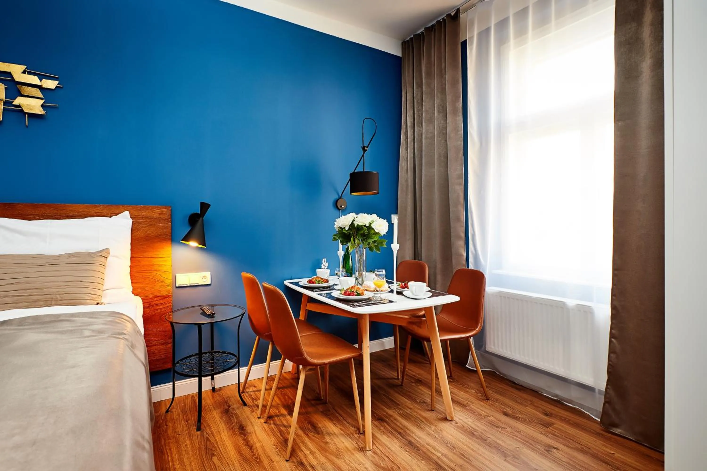 Dining area, Bed in Residence Vaclavska