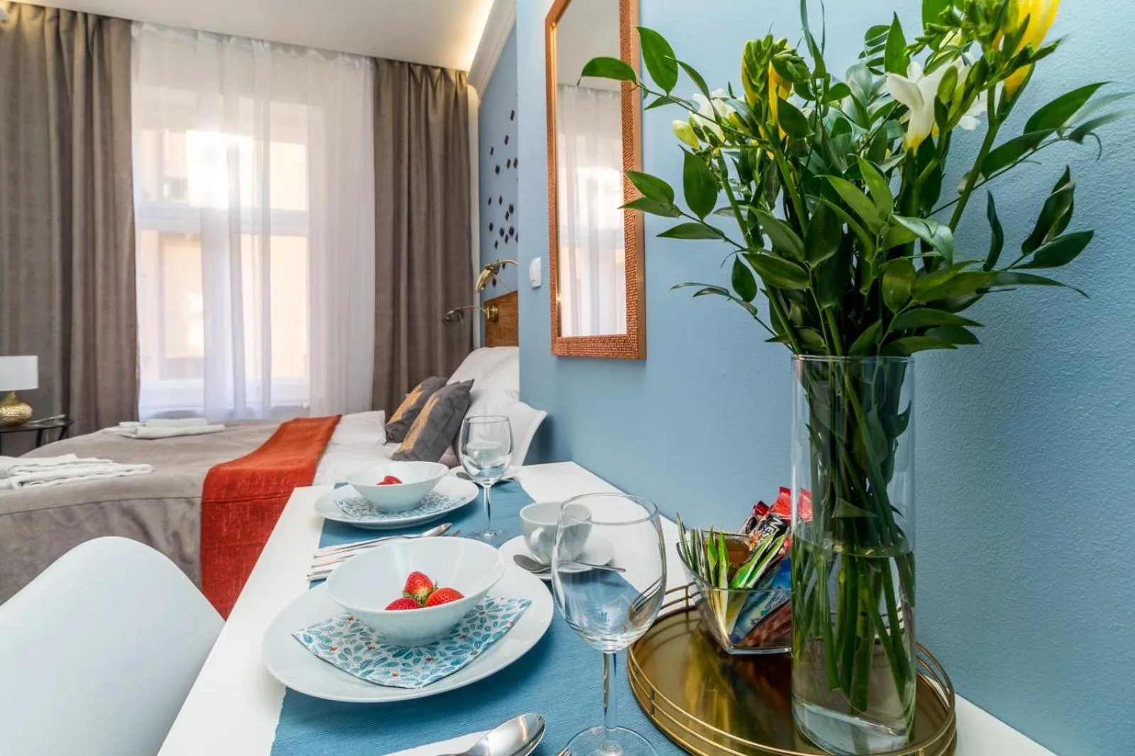 Dining area, Bed in Residence Vaclavska