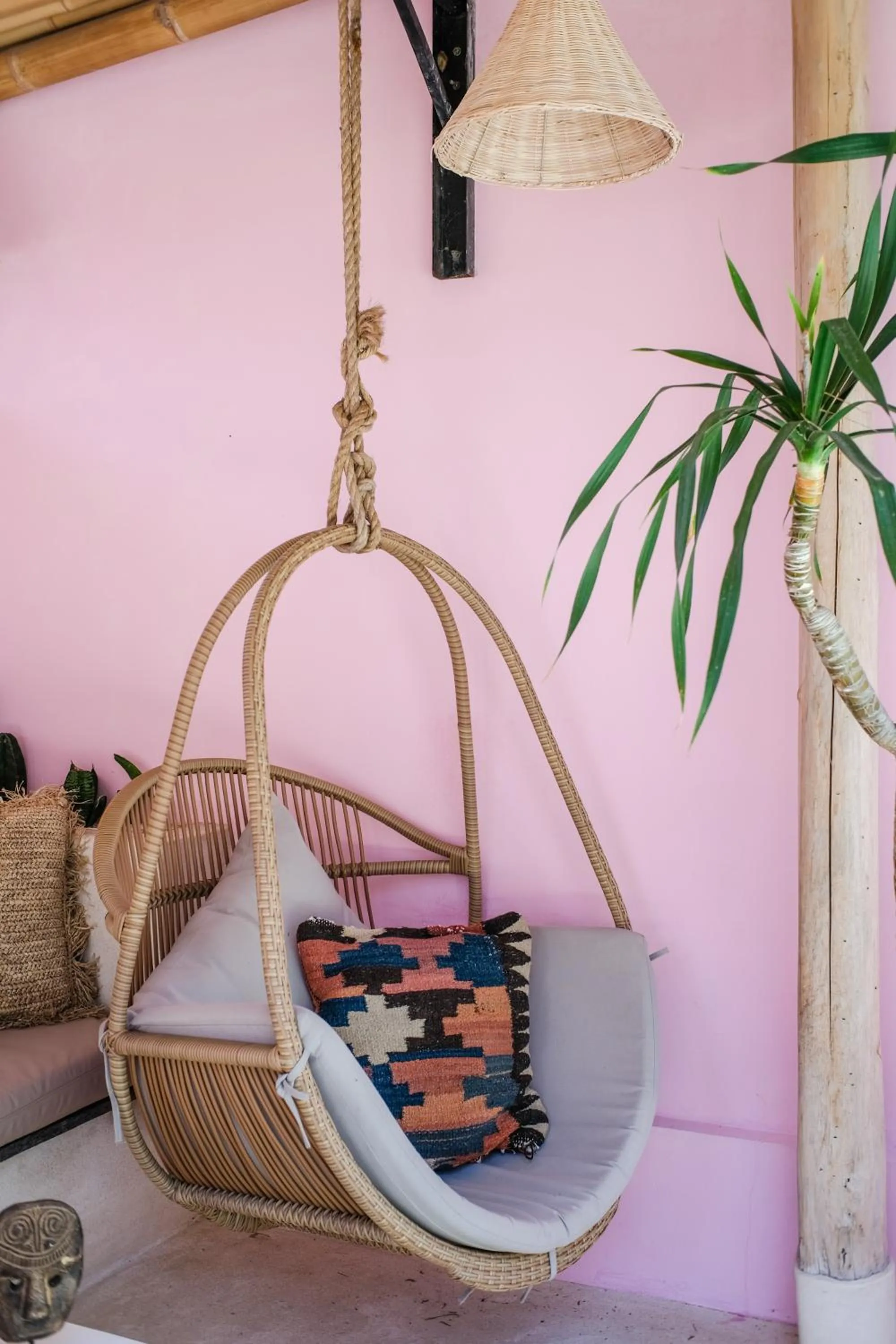 Seating area in Mahi Mahi Villa & Suites