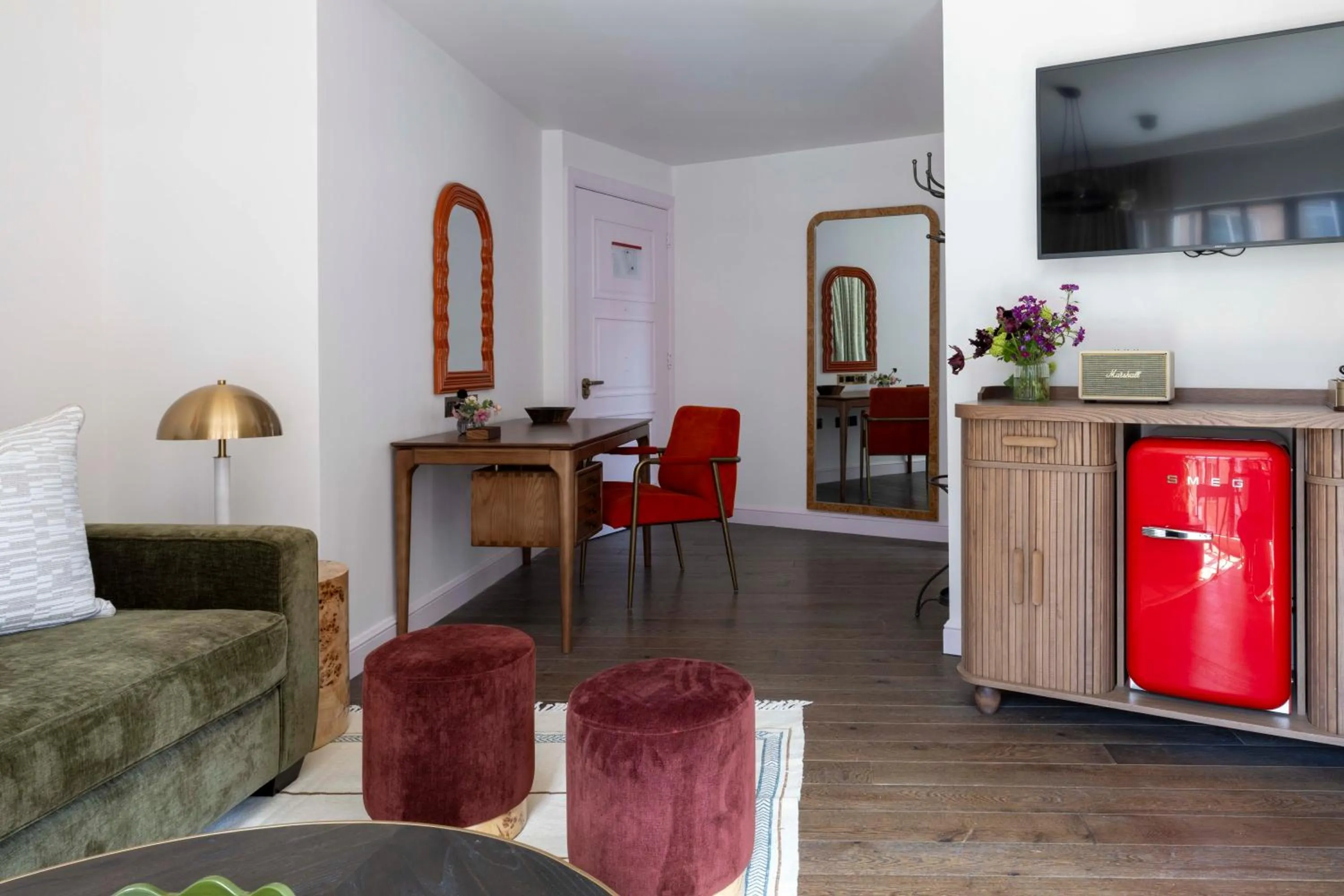 Living room in Virgin Hotels London - Shoreditch