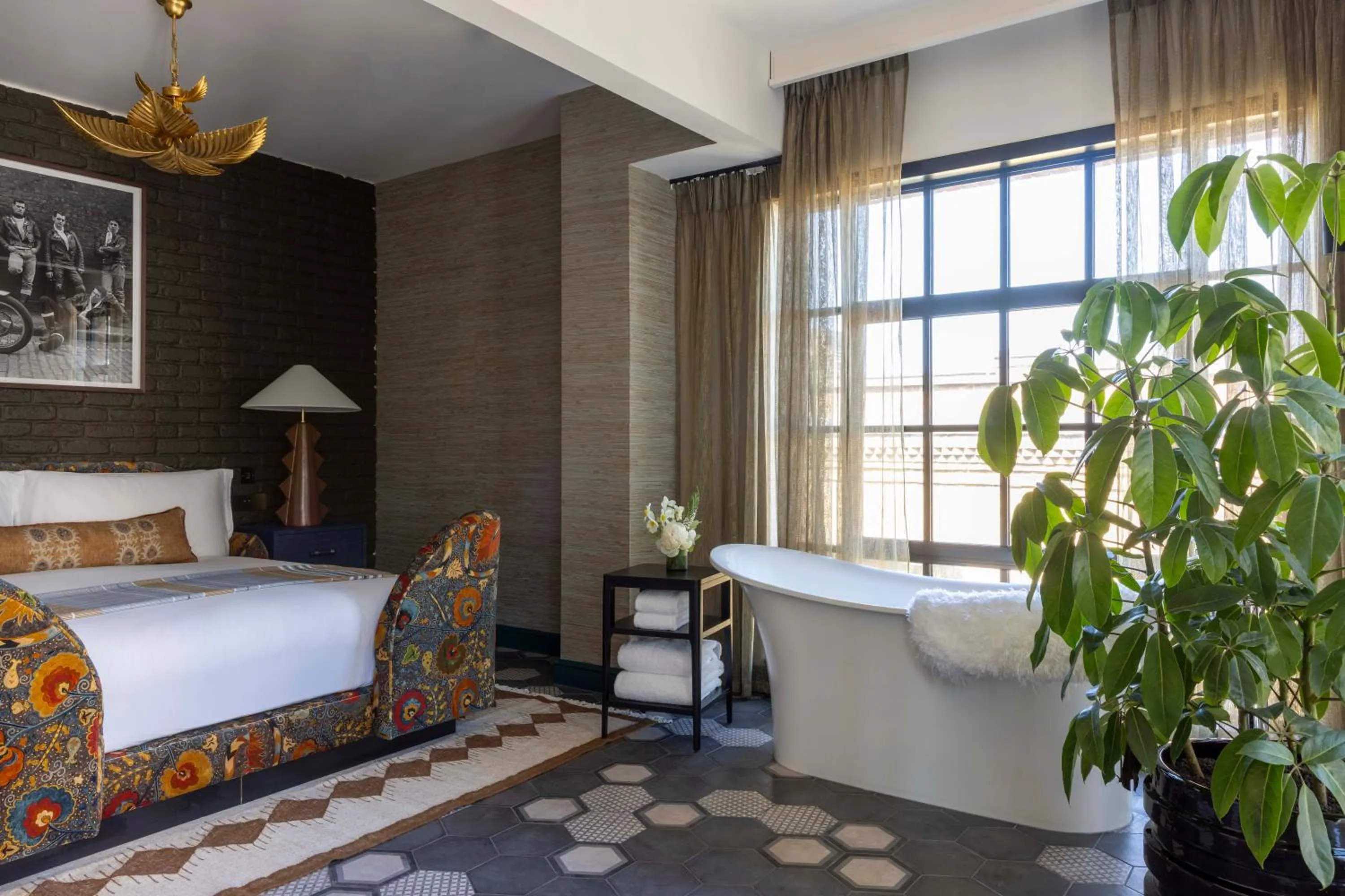 Photo of the whole room, Bed in Virgin Hotels London - Shoreditch