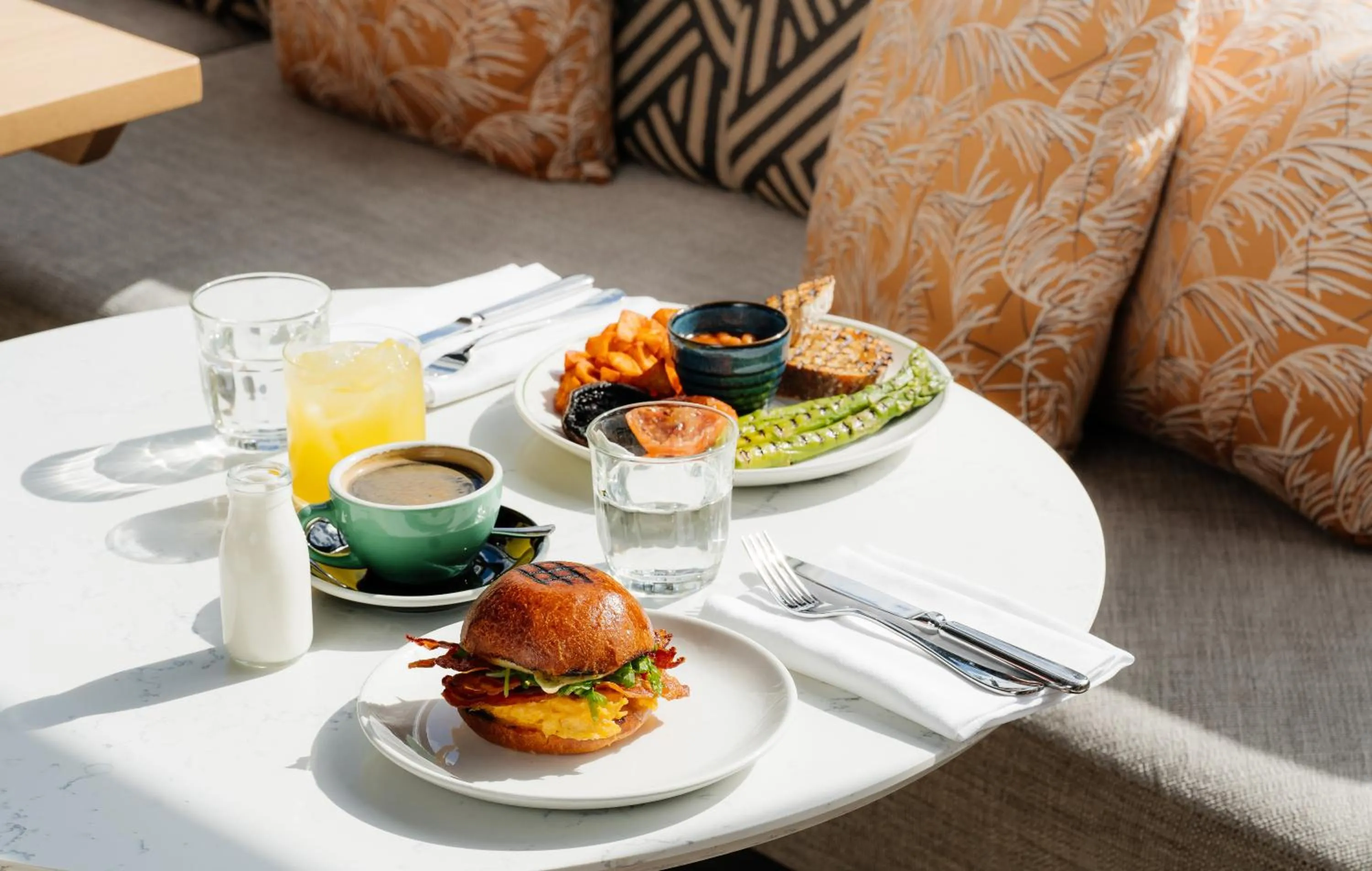 Breakfast in Virgin Hotels London - Shoreditch