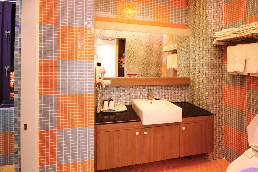 Deluxe Quadruple Room in Chihpan City Deluxe Quadruple Room in Chihpan City