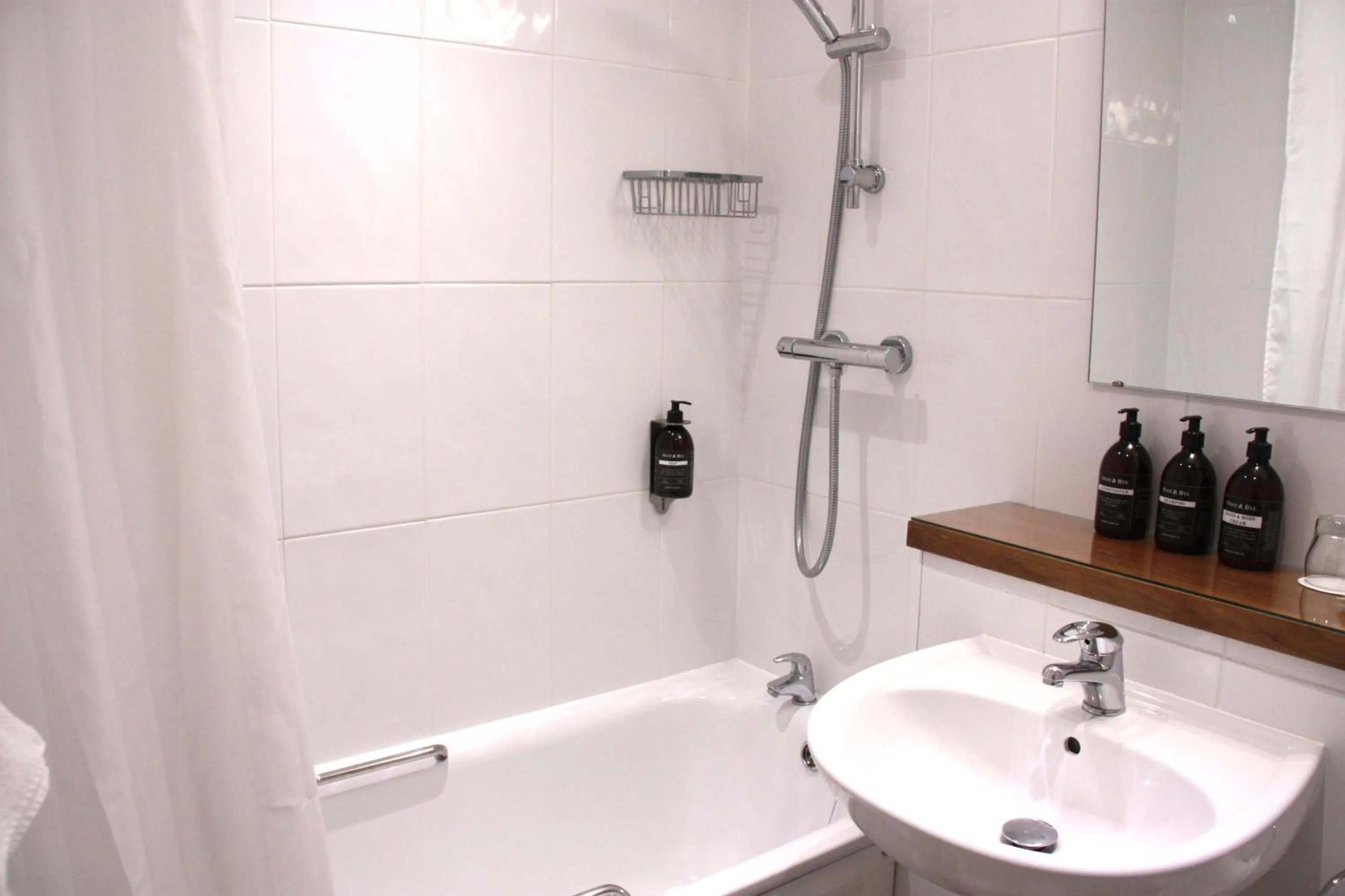 Bathroom in West Lodge Park