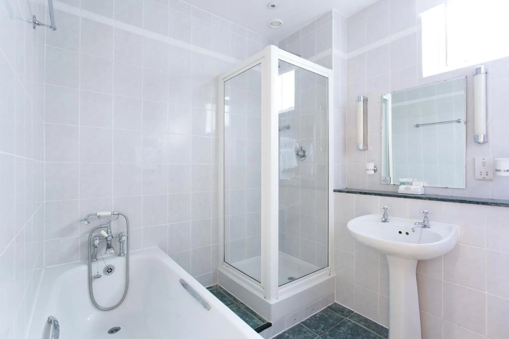 Bathroom in West Lodge Park