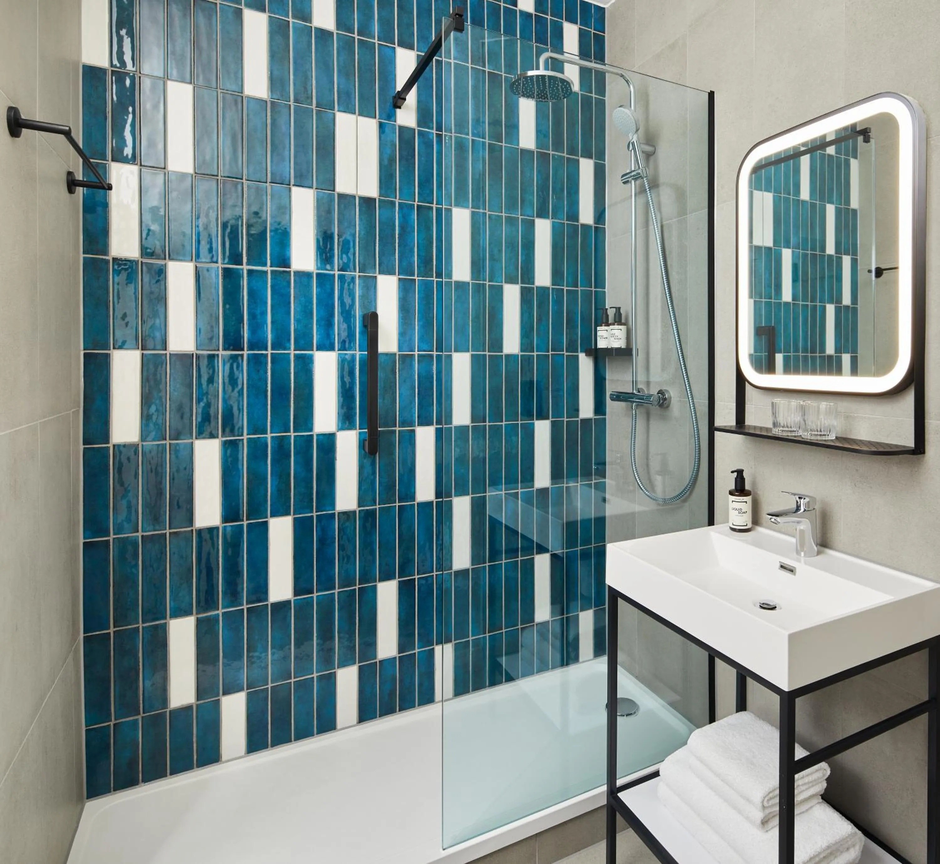 Bathroom in Leonardo Hotel Newcastle