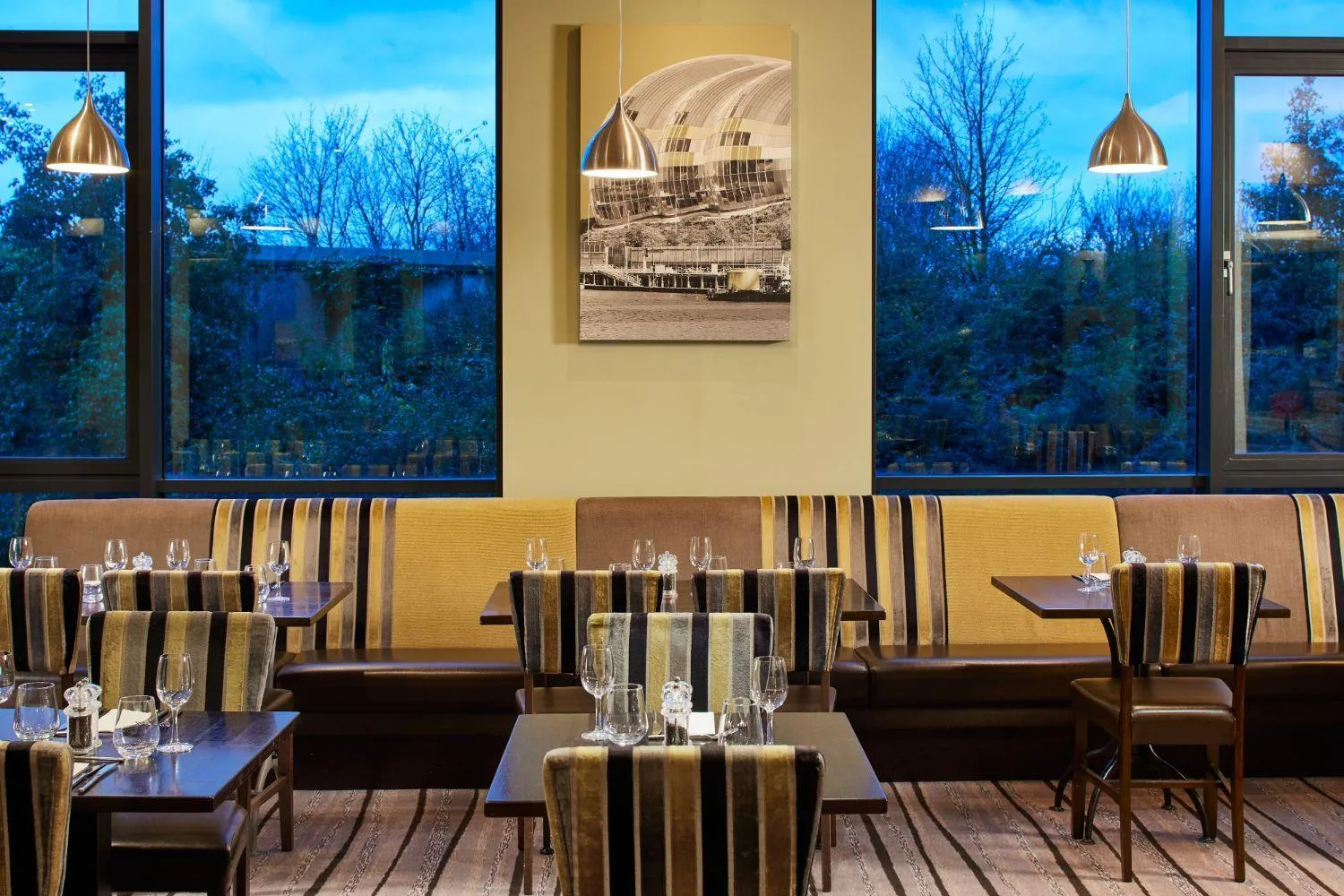 Restaurant/places to eat in Leonardo Hotel Newcastle