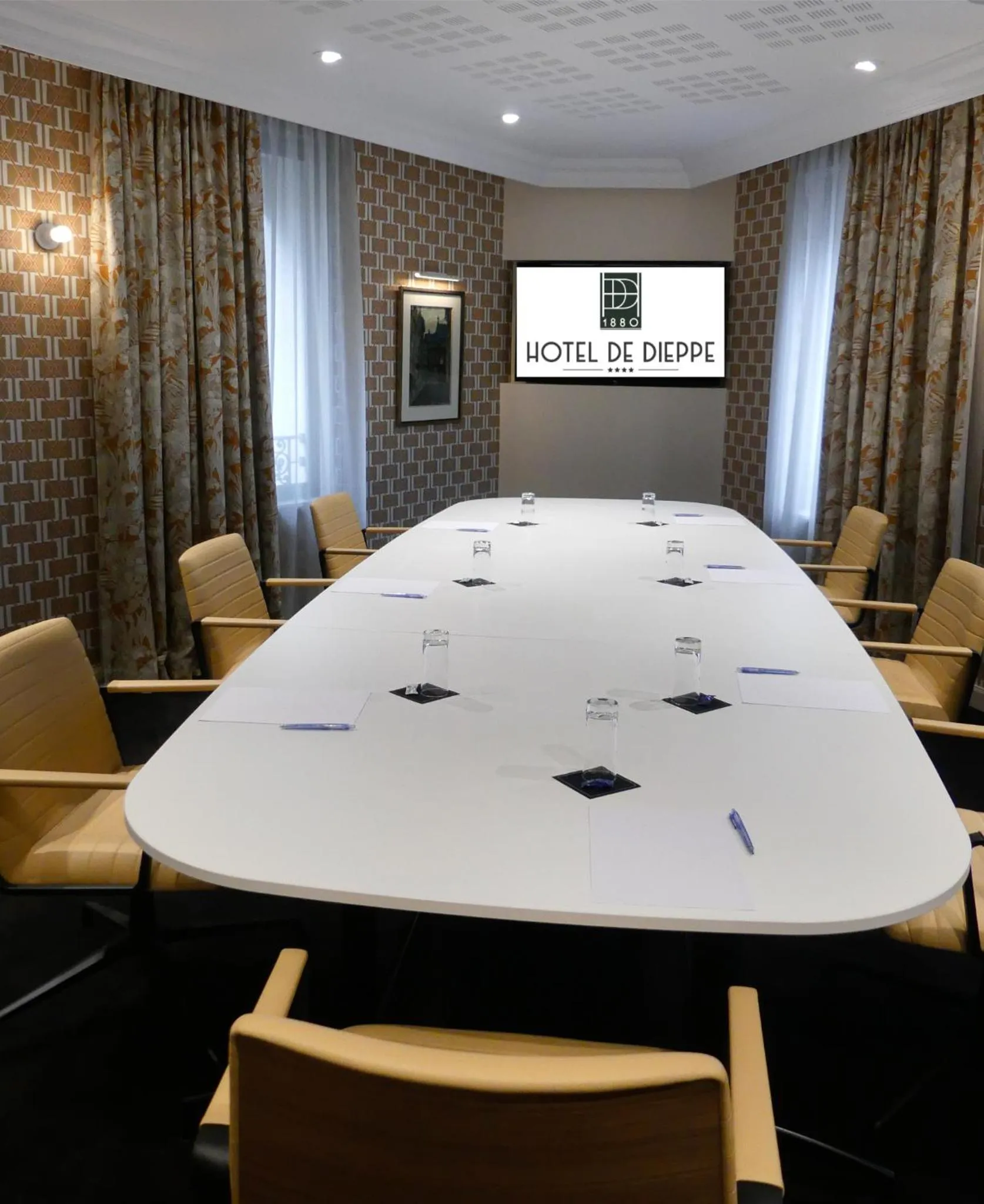 Meeting/conference room in Best Western Plus Hotel de Dieppe 1880