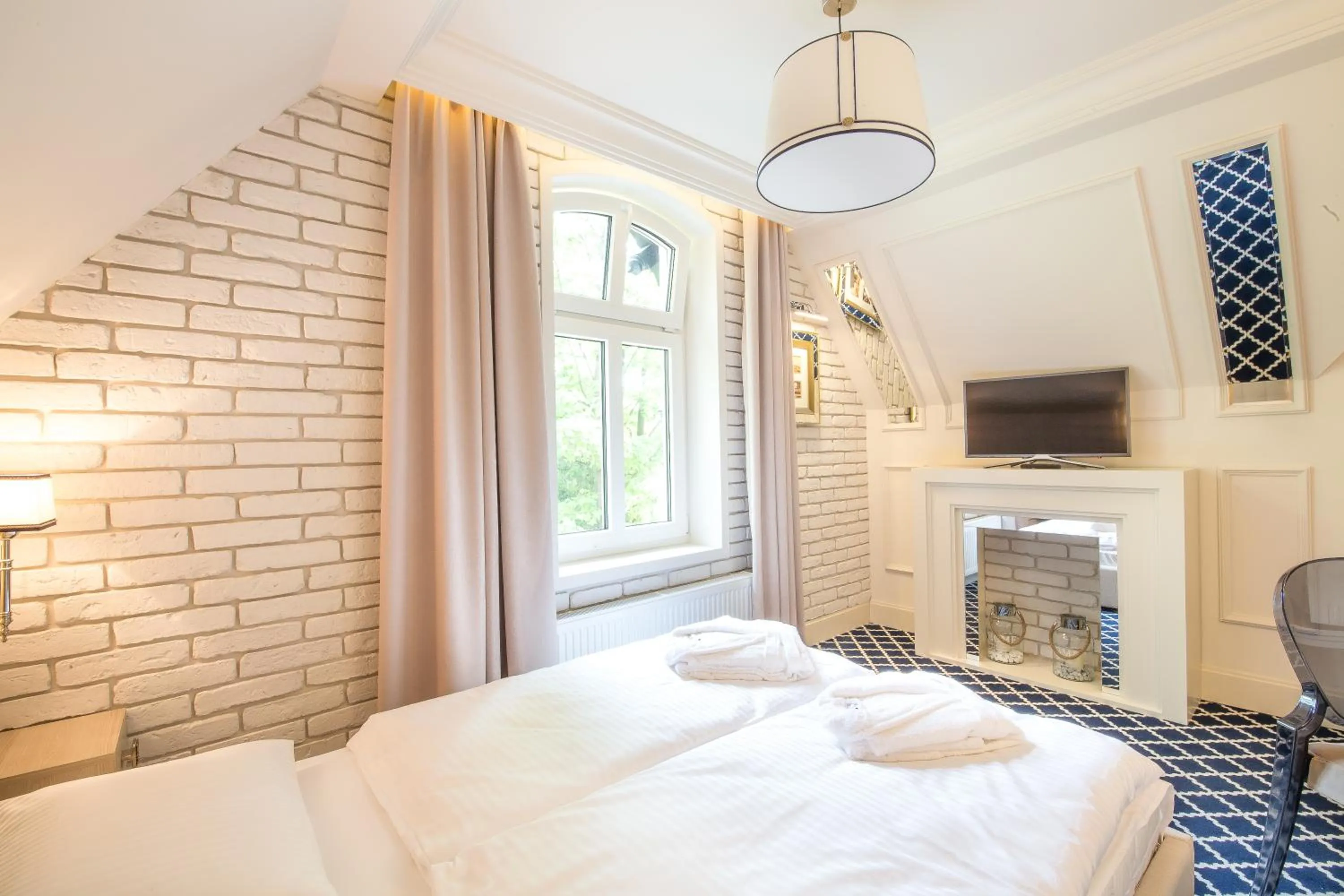 Bed in Willa Legenda Hotel Adults Only