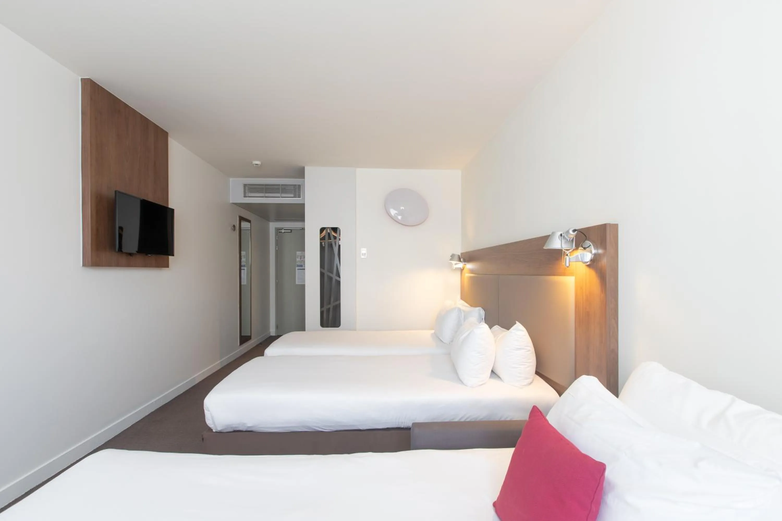 Bed in Campanile Limoges Centre - Gare