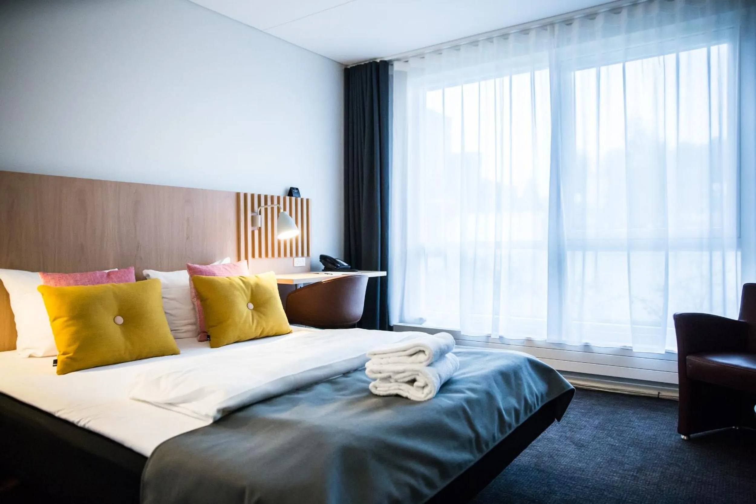 Photo of the whole room, Bed in Comwell Holte