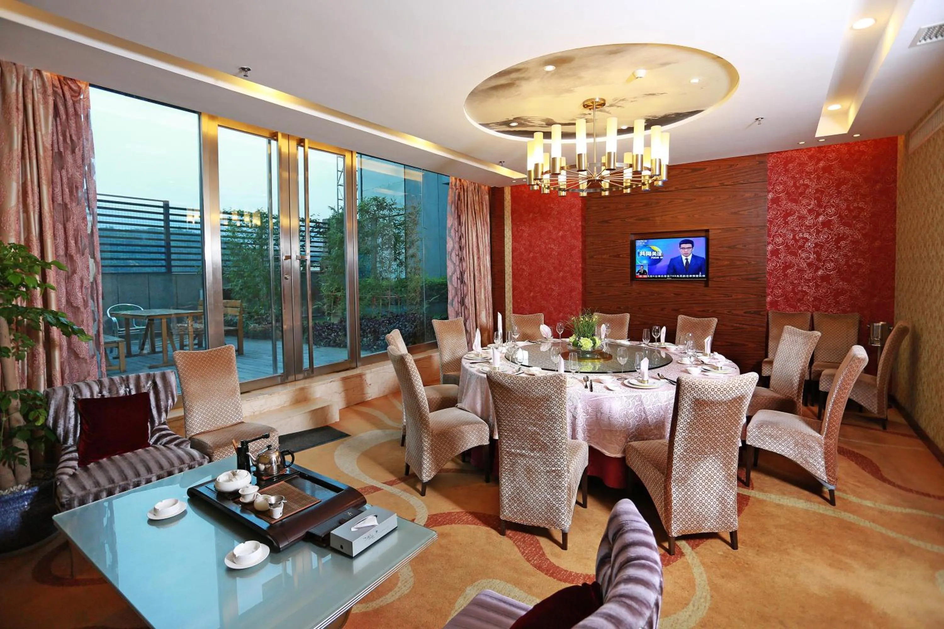 Restaurant/Places to Eat in Ramada Longyan