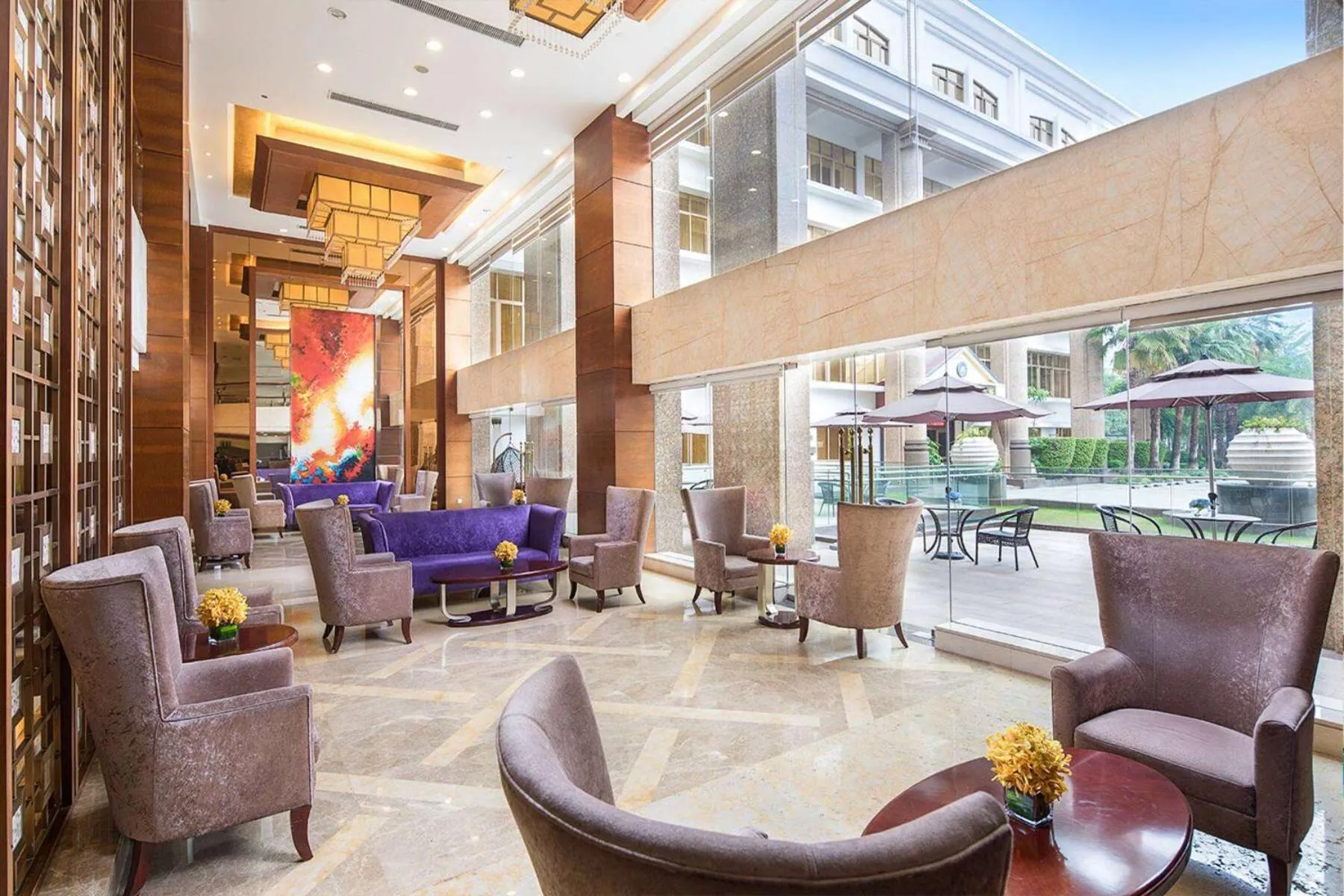Lobby or reception in Ramada Shenzhen Baoan