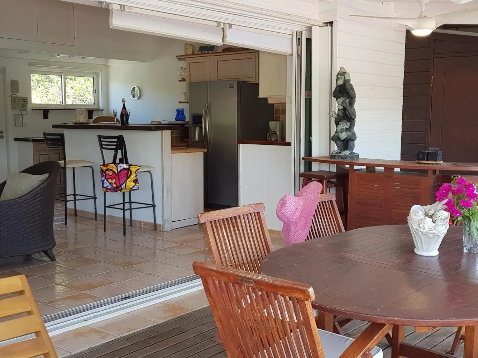 Kitchen or kitchenette in Les Balcons d'Oyster Pond