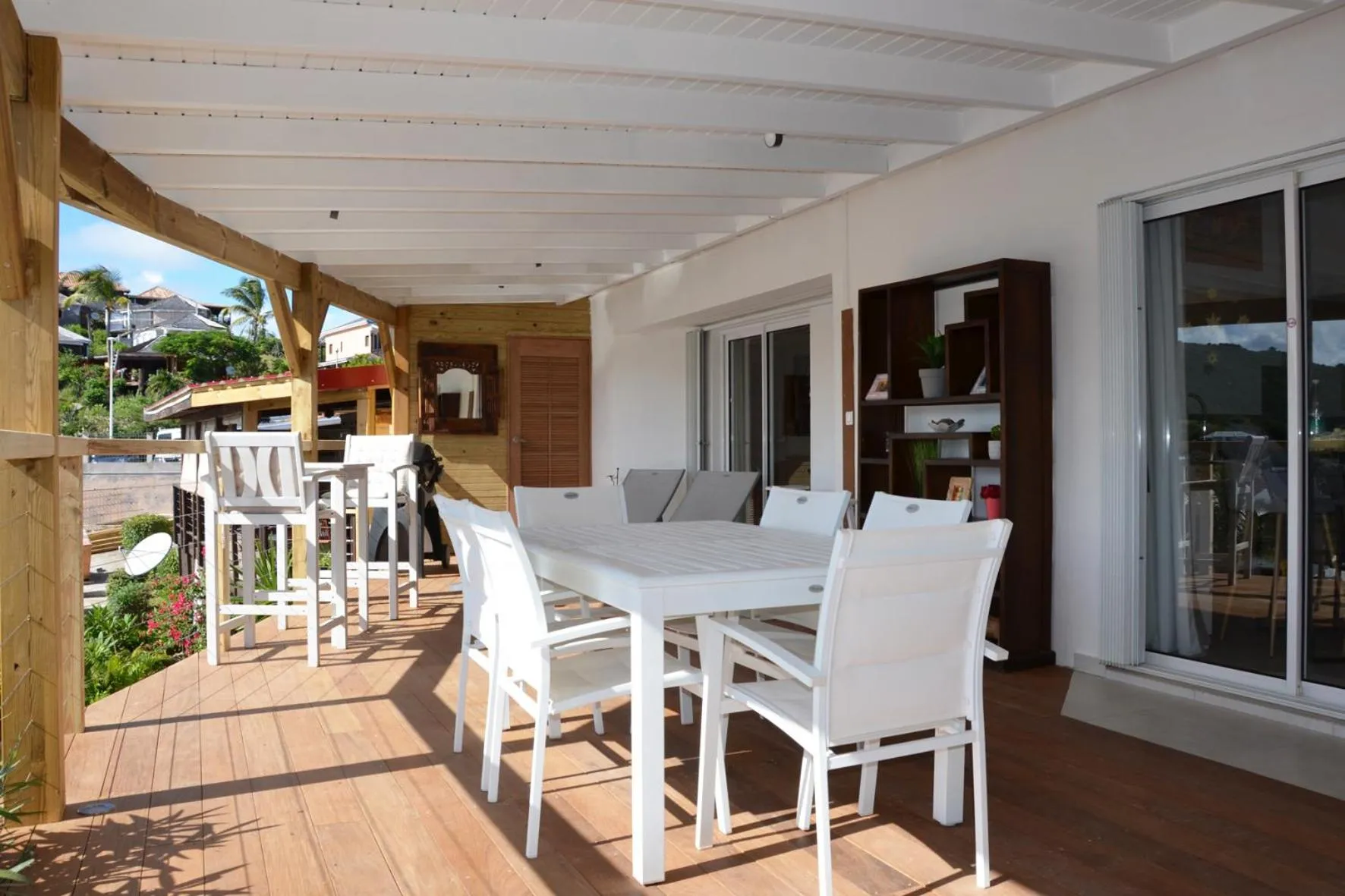 Patio in Les Balcons d'Oyster Pond