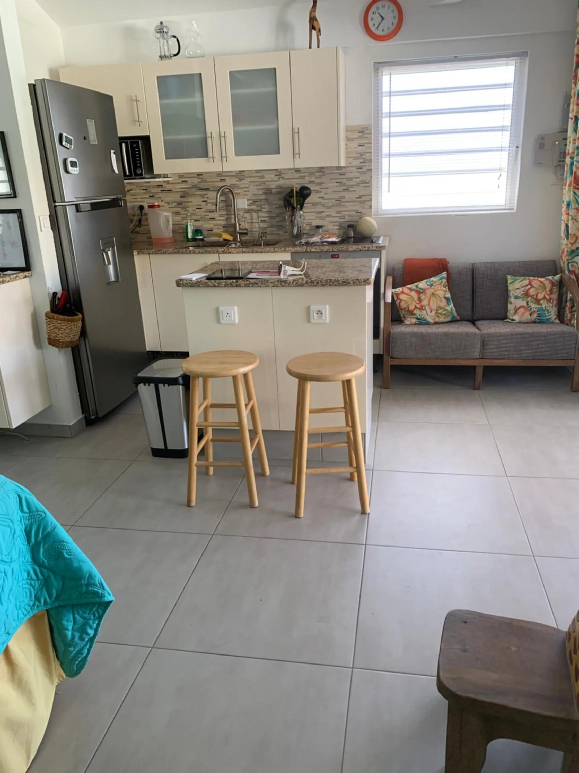 Kitchen or kitchenette in Les Balcons d'Oyster Pond