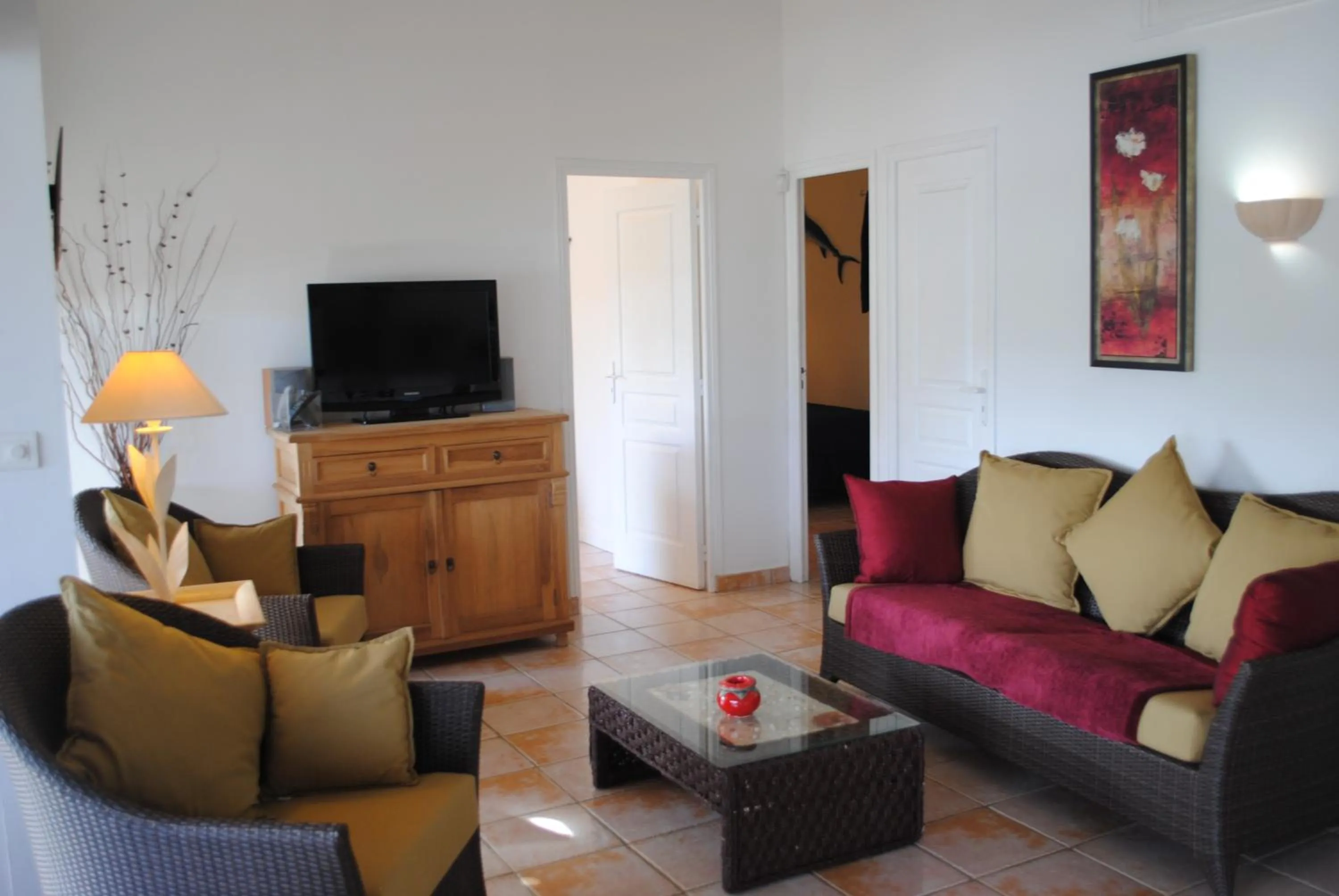 TV and multimedia in Les Balcons d'Oyster Pond