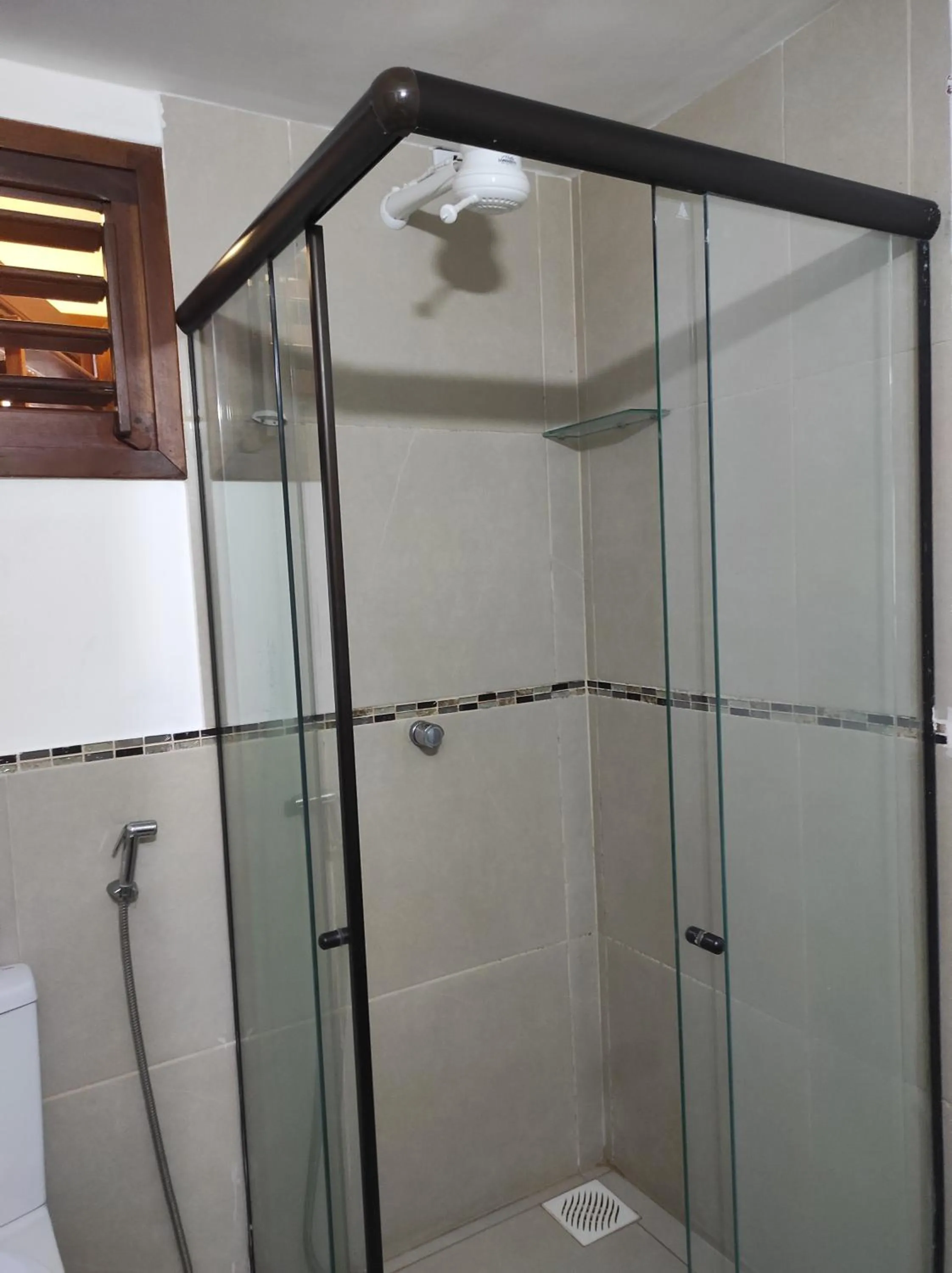 Shower in Hotel Sao Francisco