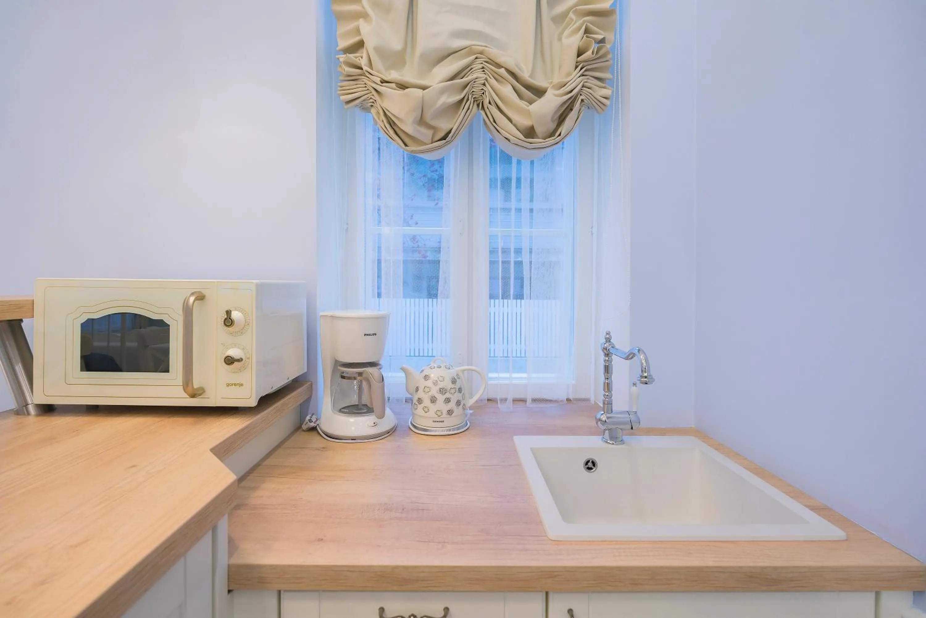 Coffee/tea facilities in Revelton Suites Tallinn