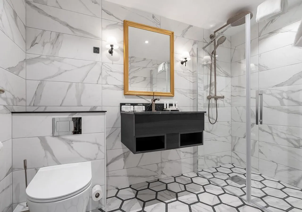 Bathroom in ProfilHotels Copenhagen Plaza