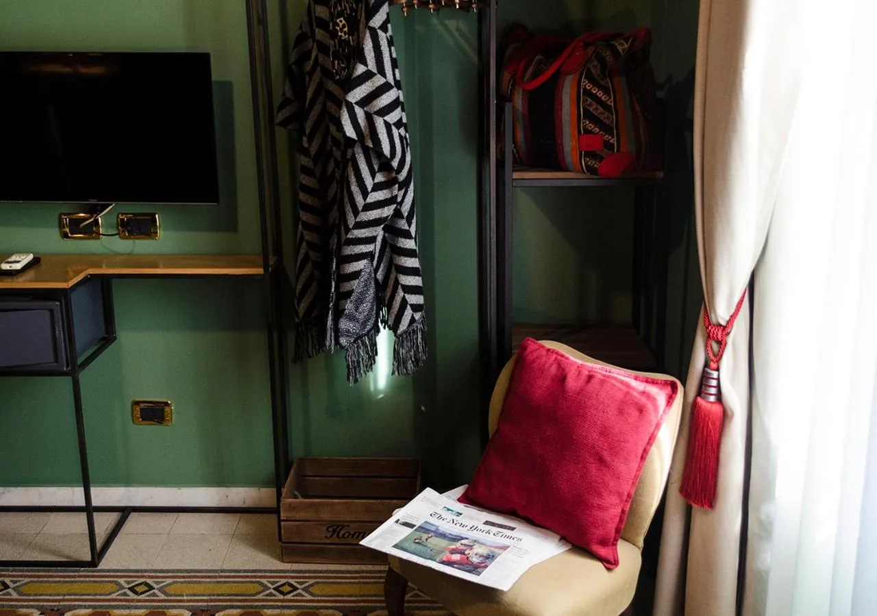 Bedroom in Eterna Roma