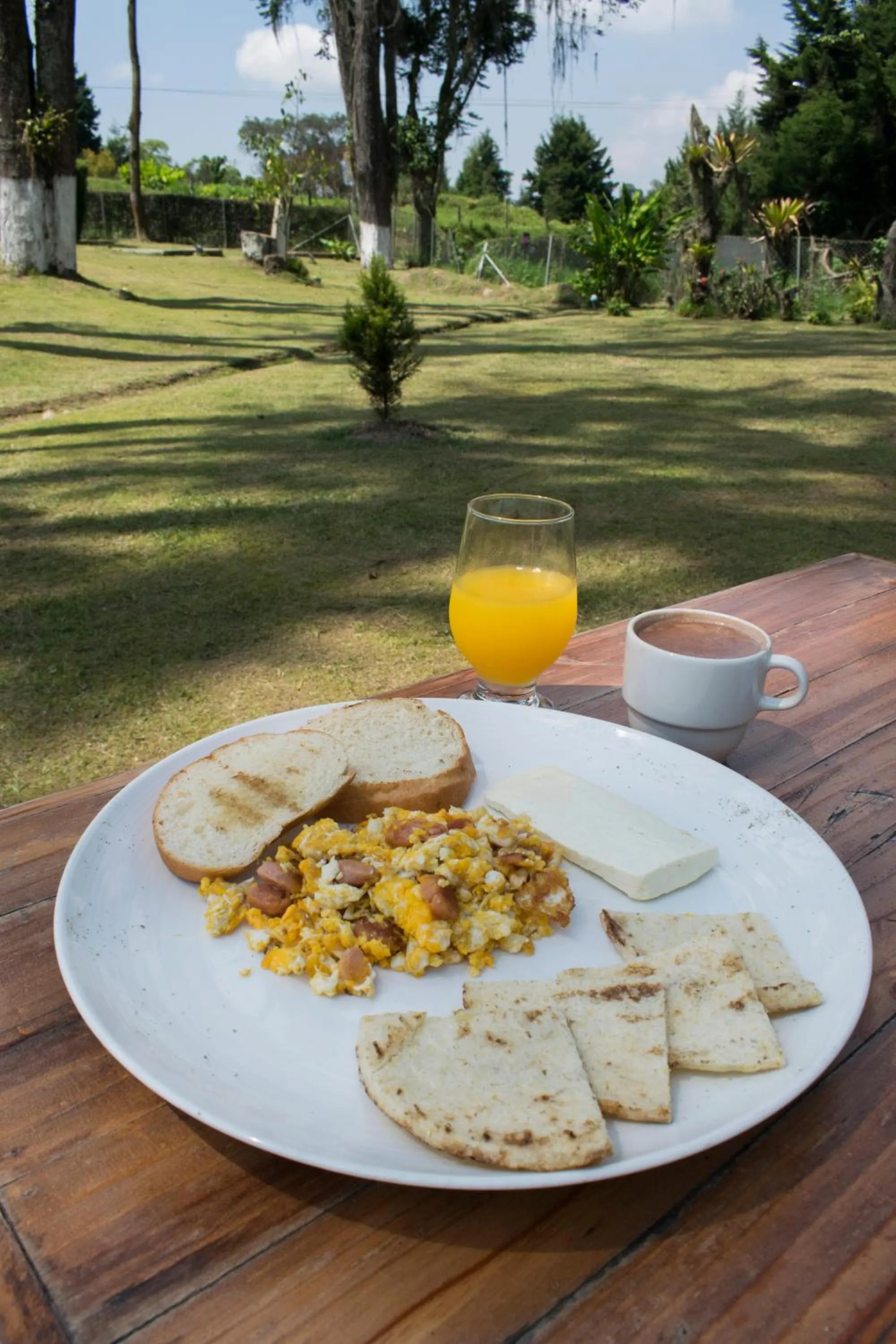 Breakfast in Hotel Hacienda Santa Clara