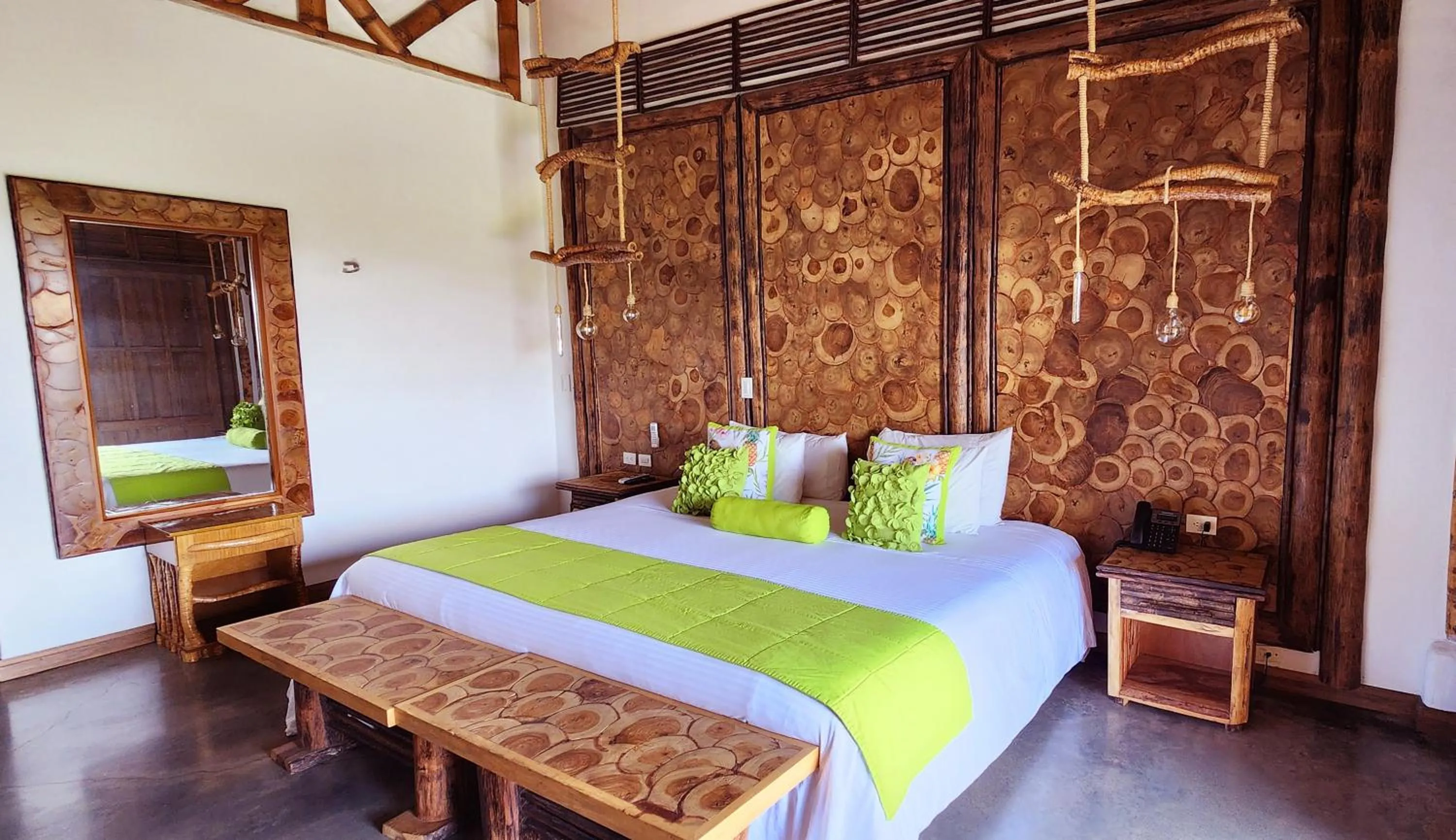 Bed in Hotel Casa San Carlos Lodge Pereira