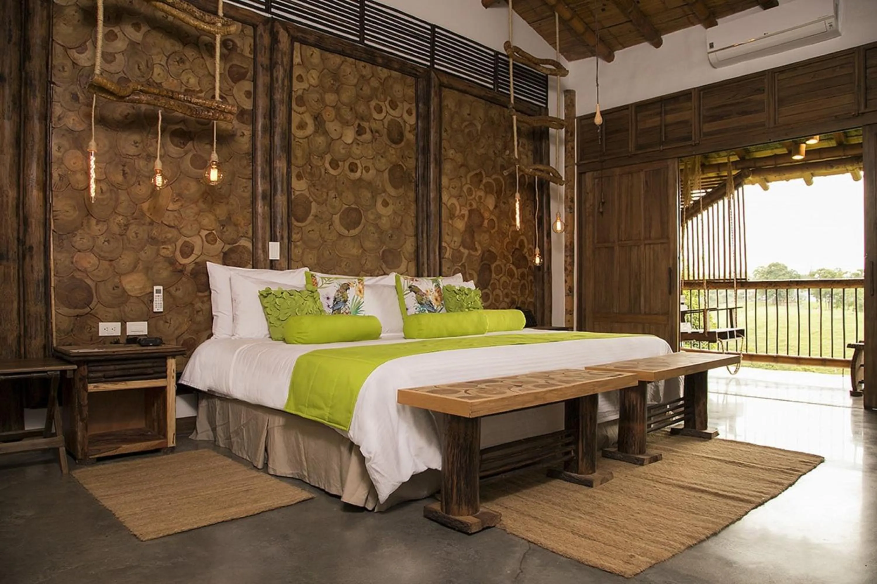 Bed in Hotel Casa San Carlos Lodge Pereira