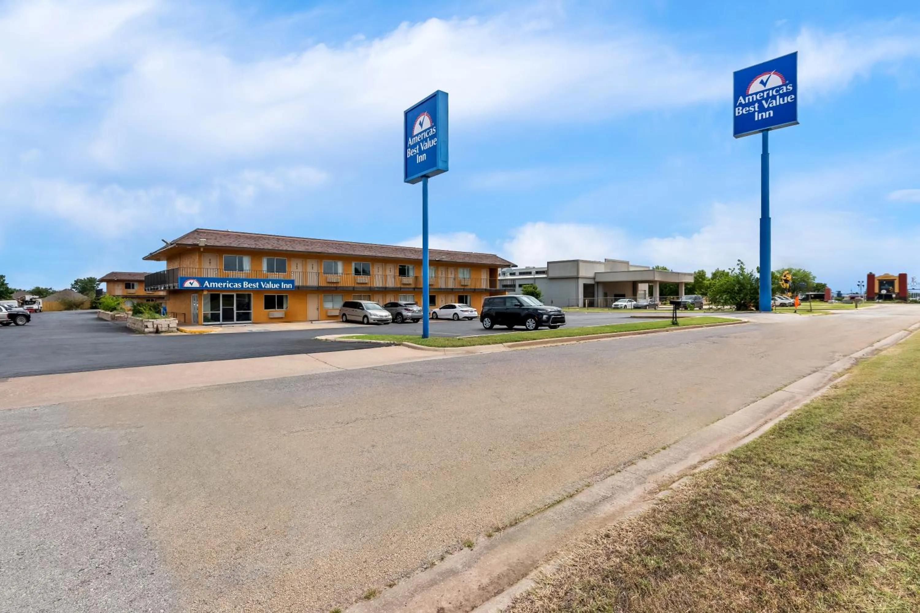 Property building in Americas Best Value Inn Stillwater
