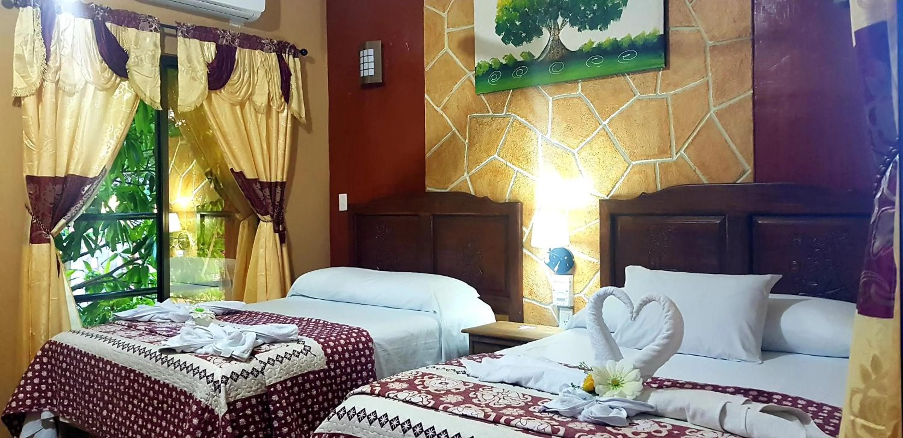 Photo of the whole room, Bed in Hotel Mayahau Coba