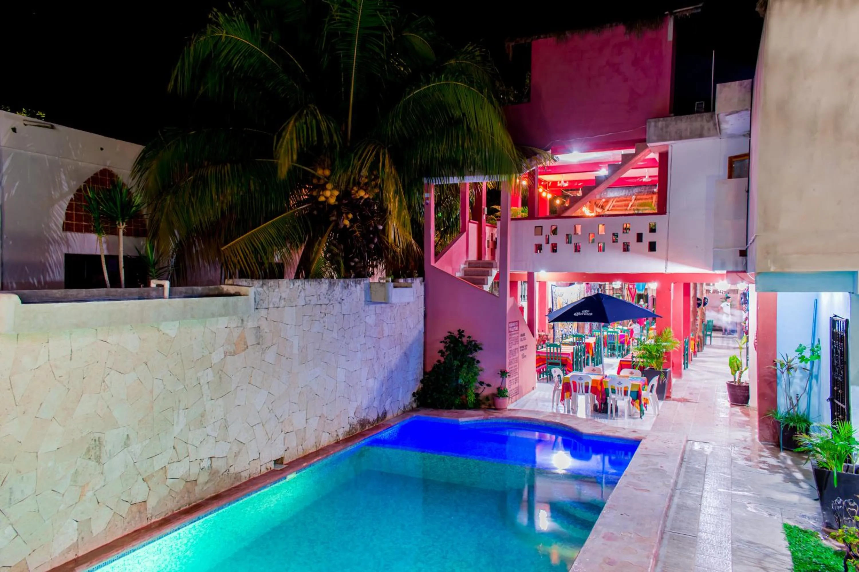 Property building in Hotel Mayahau Coba