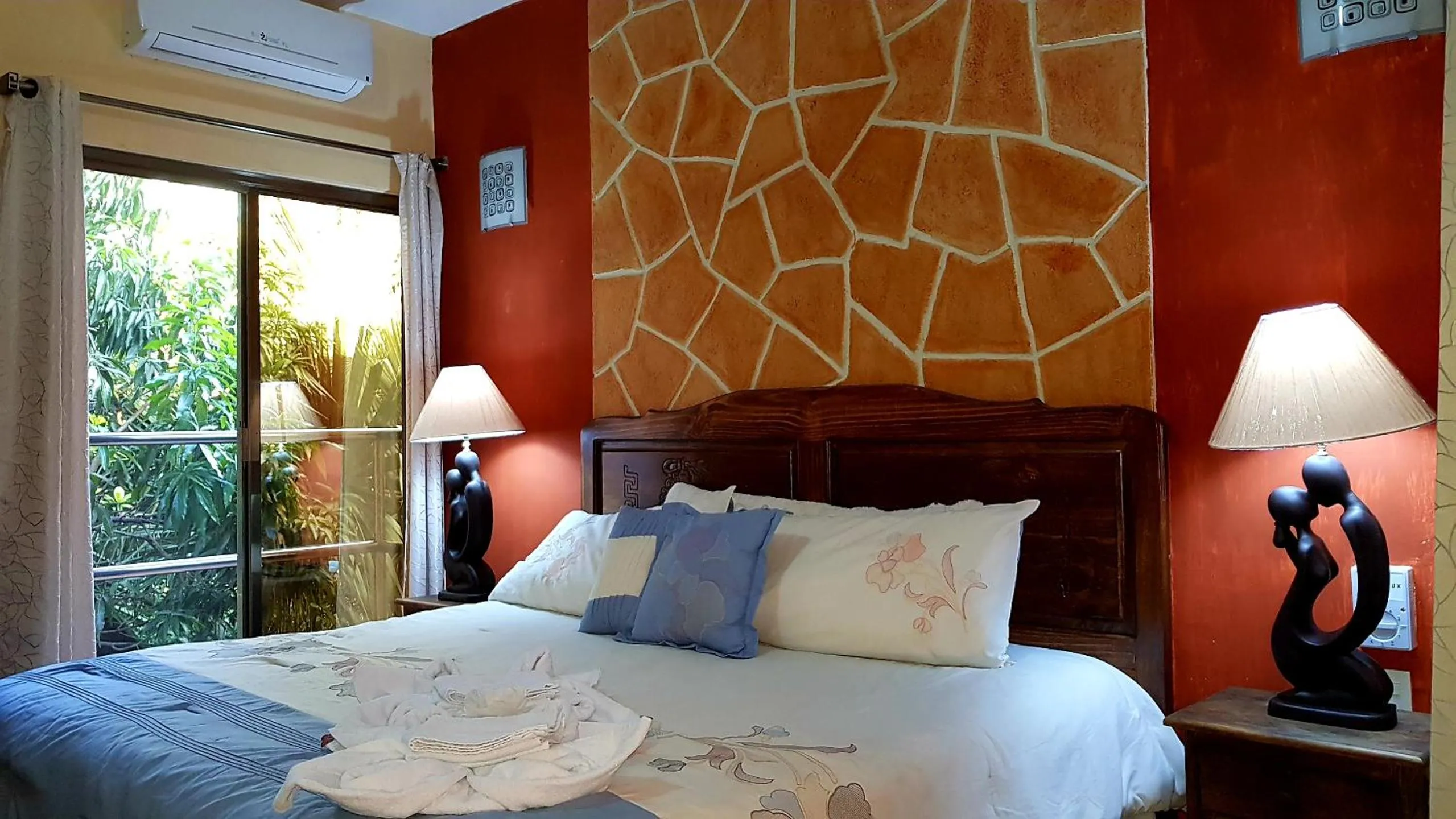 Bedroom, Bed in Hotel Mayahau Coba