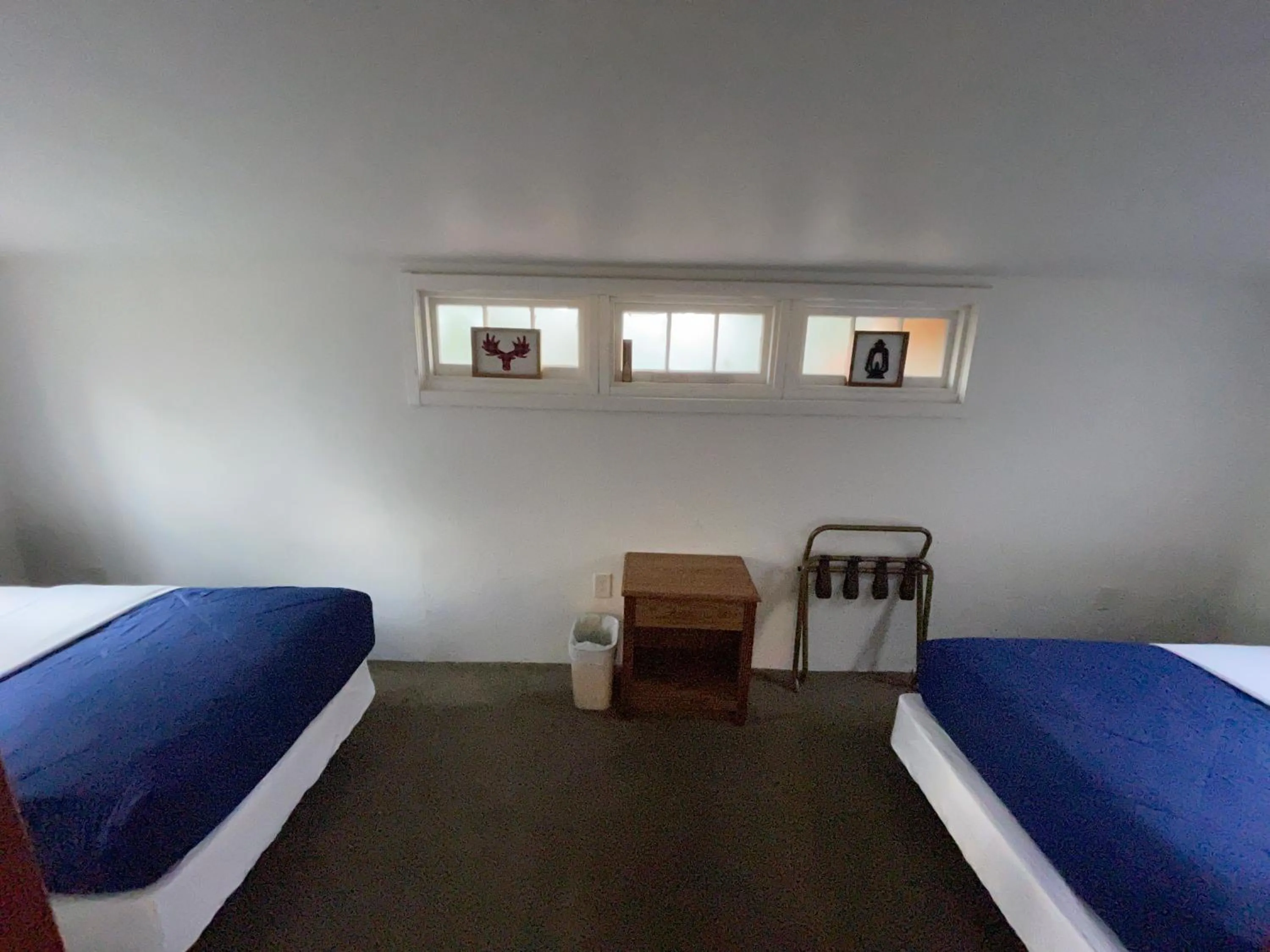 Bedroom, Bed in Hanging Horn Lakeside Resort