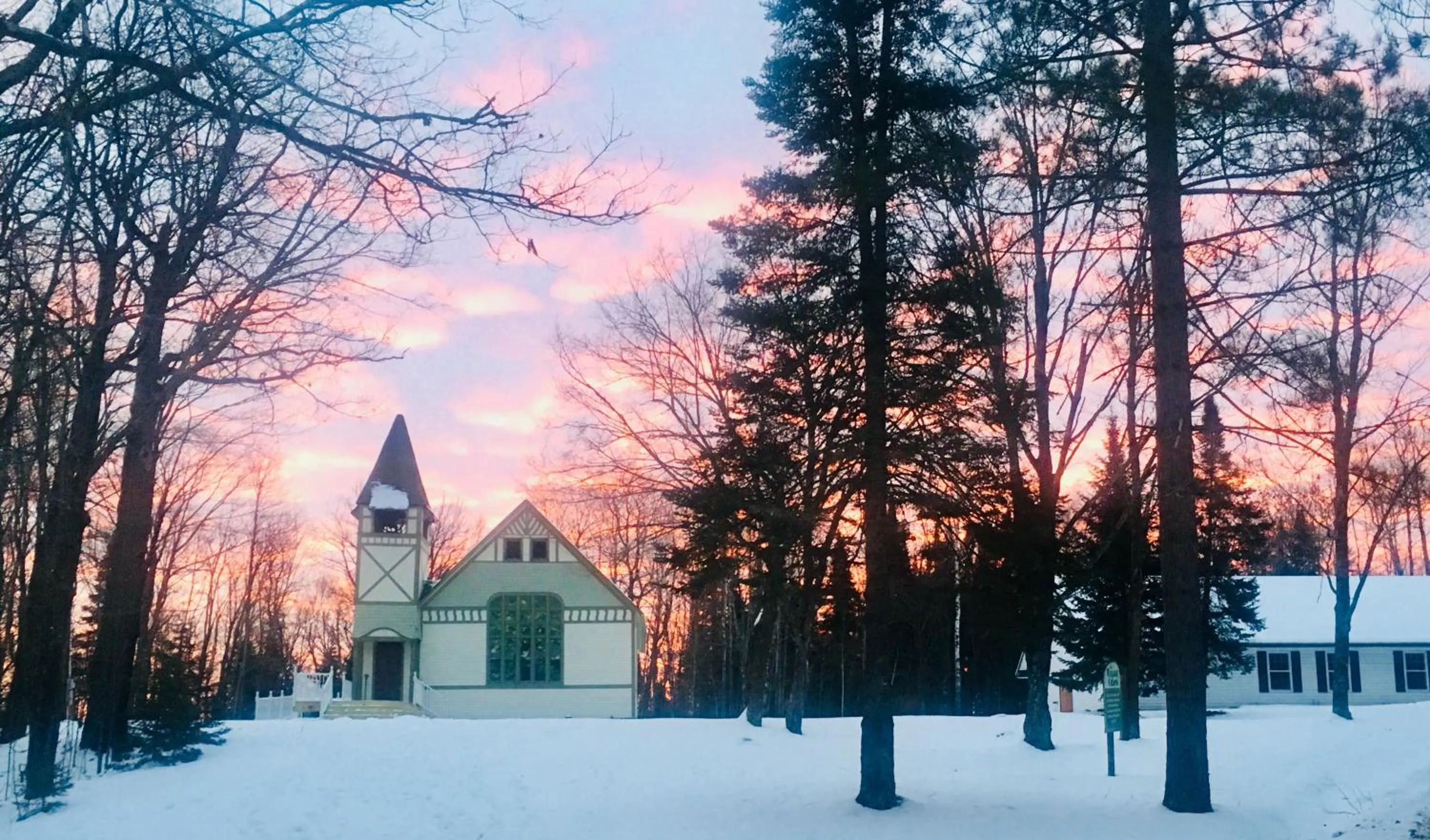 Banquet/Function facilities in Hanging Horn Lakeside Resort
