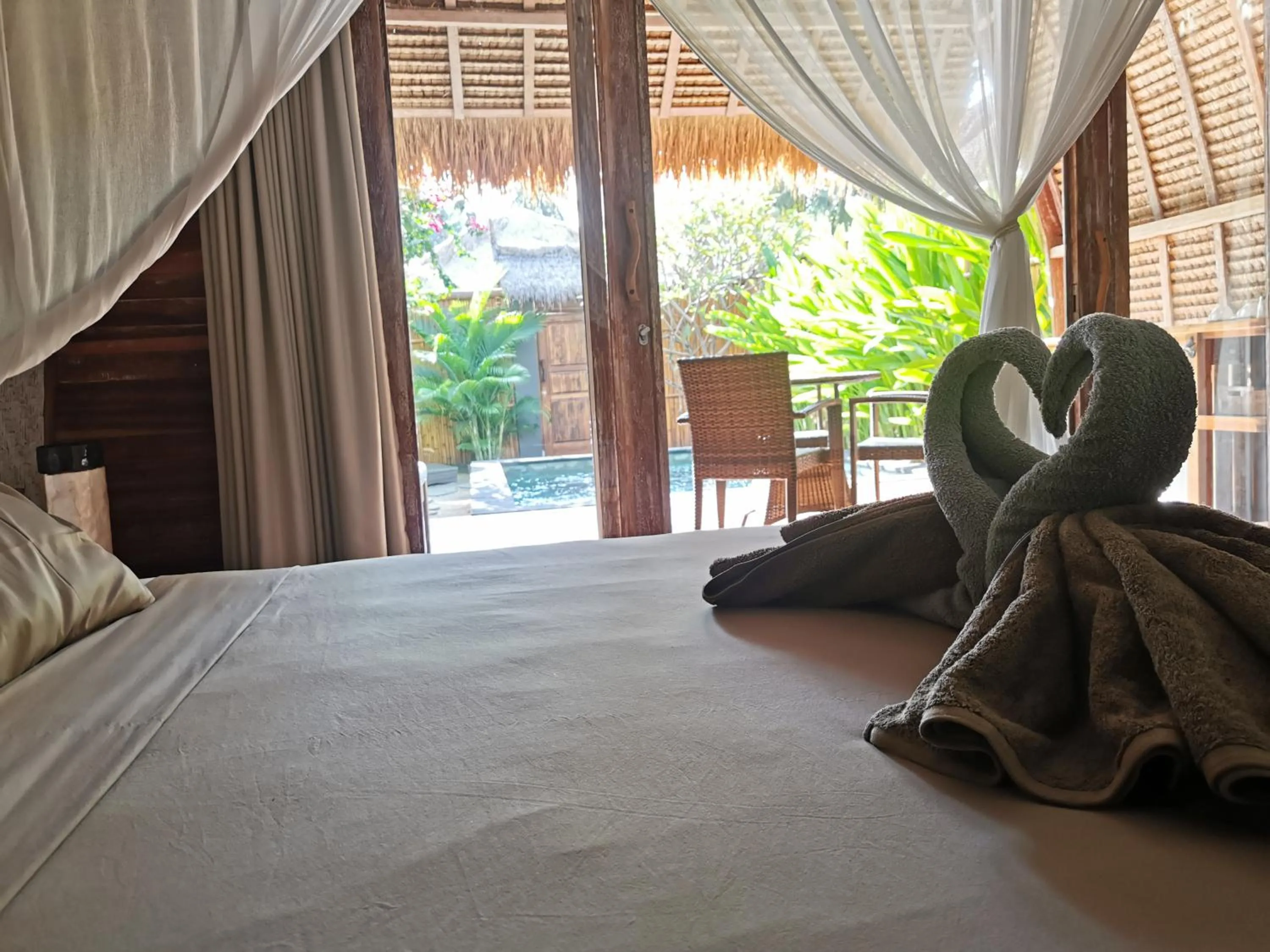 Bed in Anahata - Tropical Private Villas