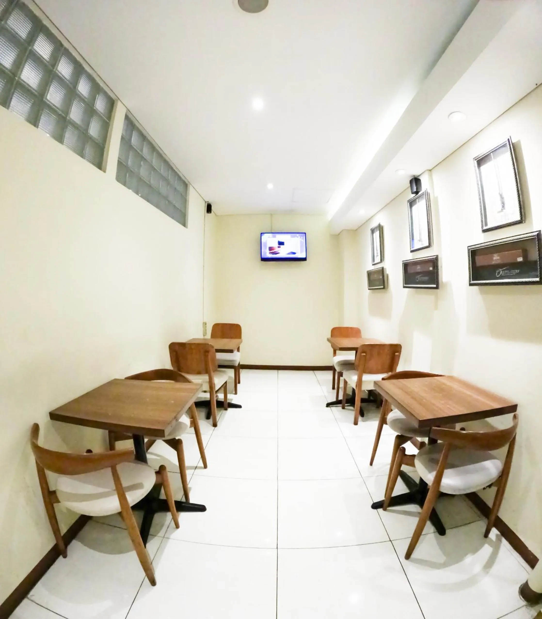 Lobby or reception in Subwow Hostel